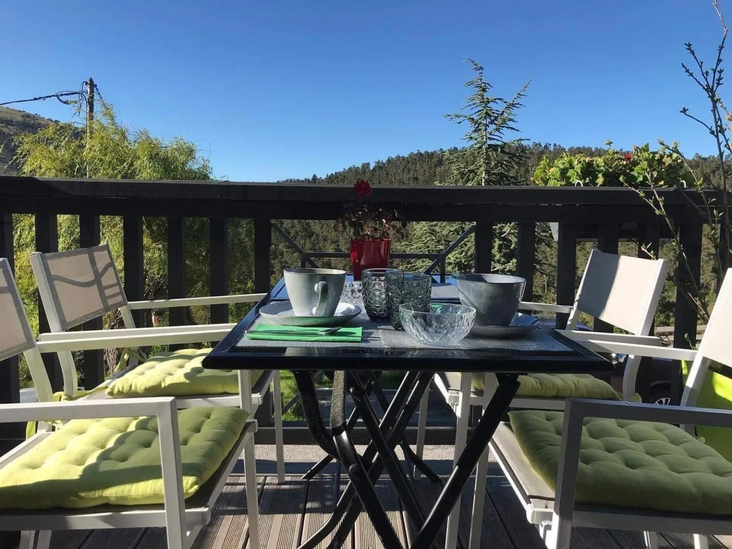 Bedroom in L'Alpen Roc
