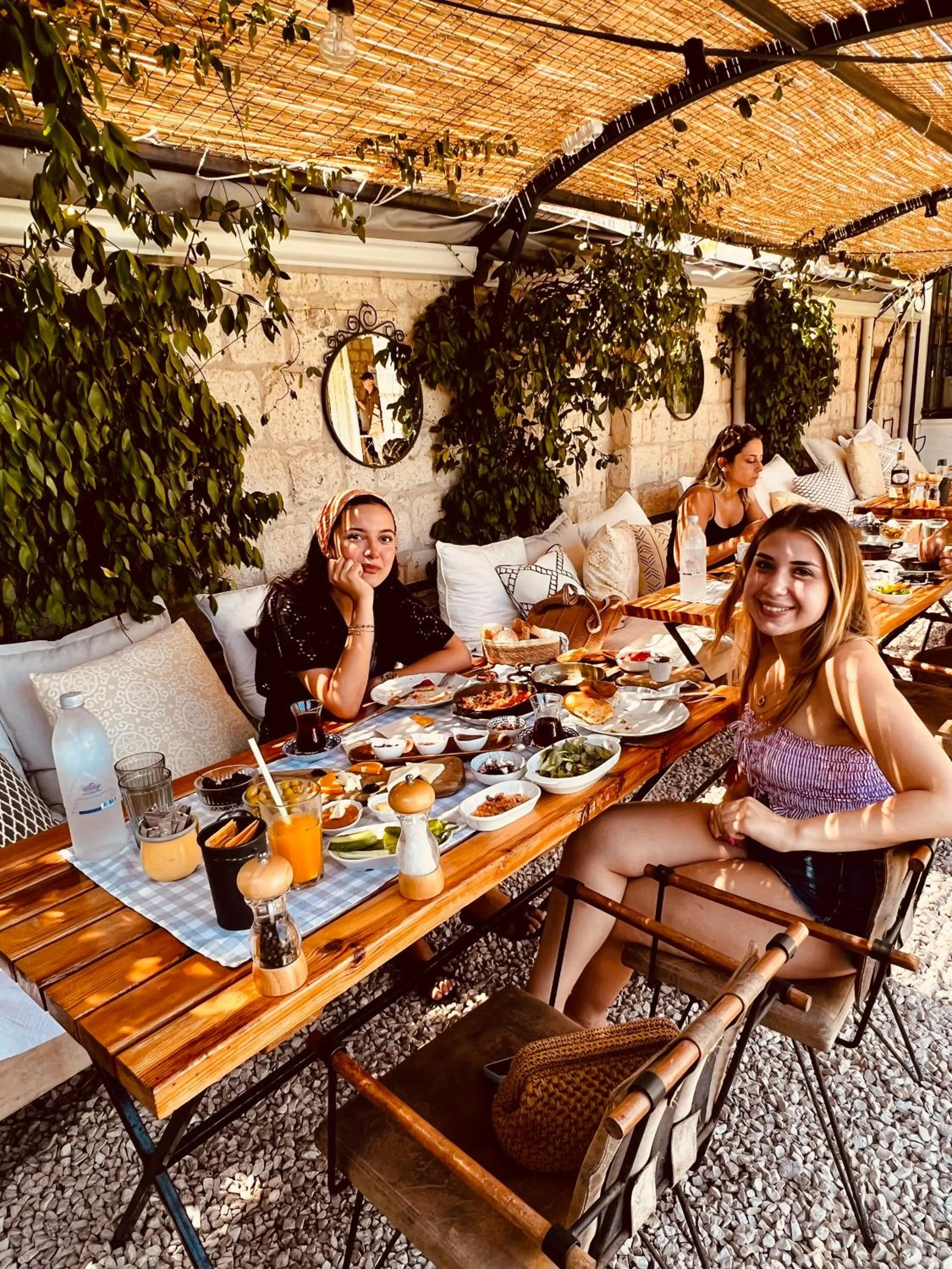 Restaurant/places to eat in Katre Hotel Alaçatı