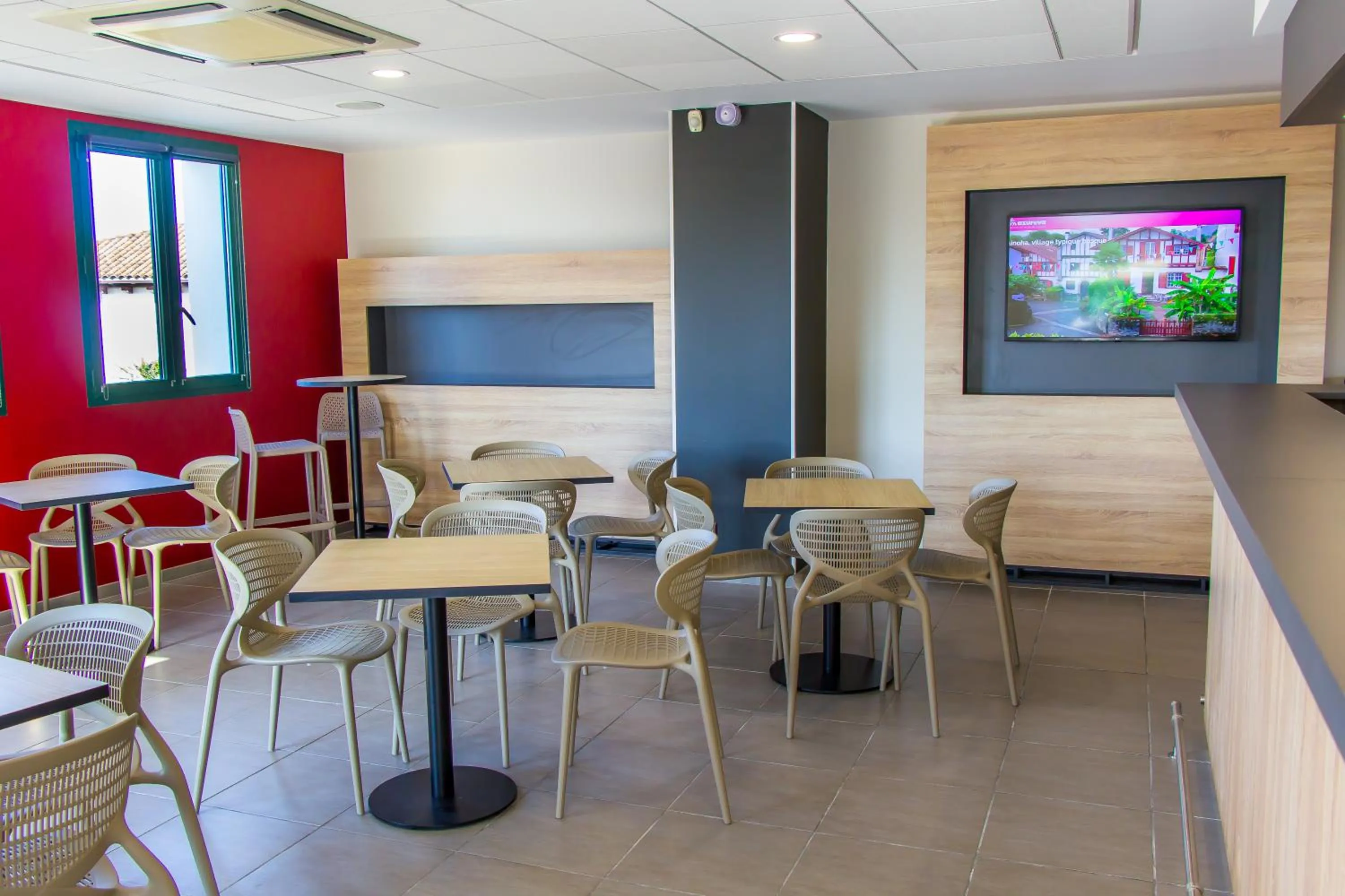 Lounge or bar in Azureva Hendaye