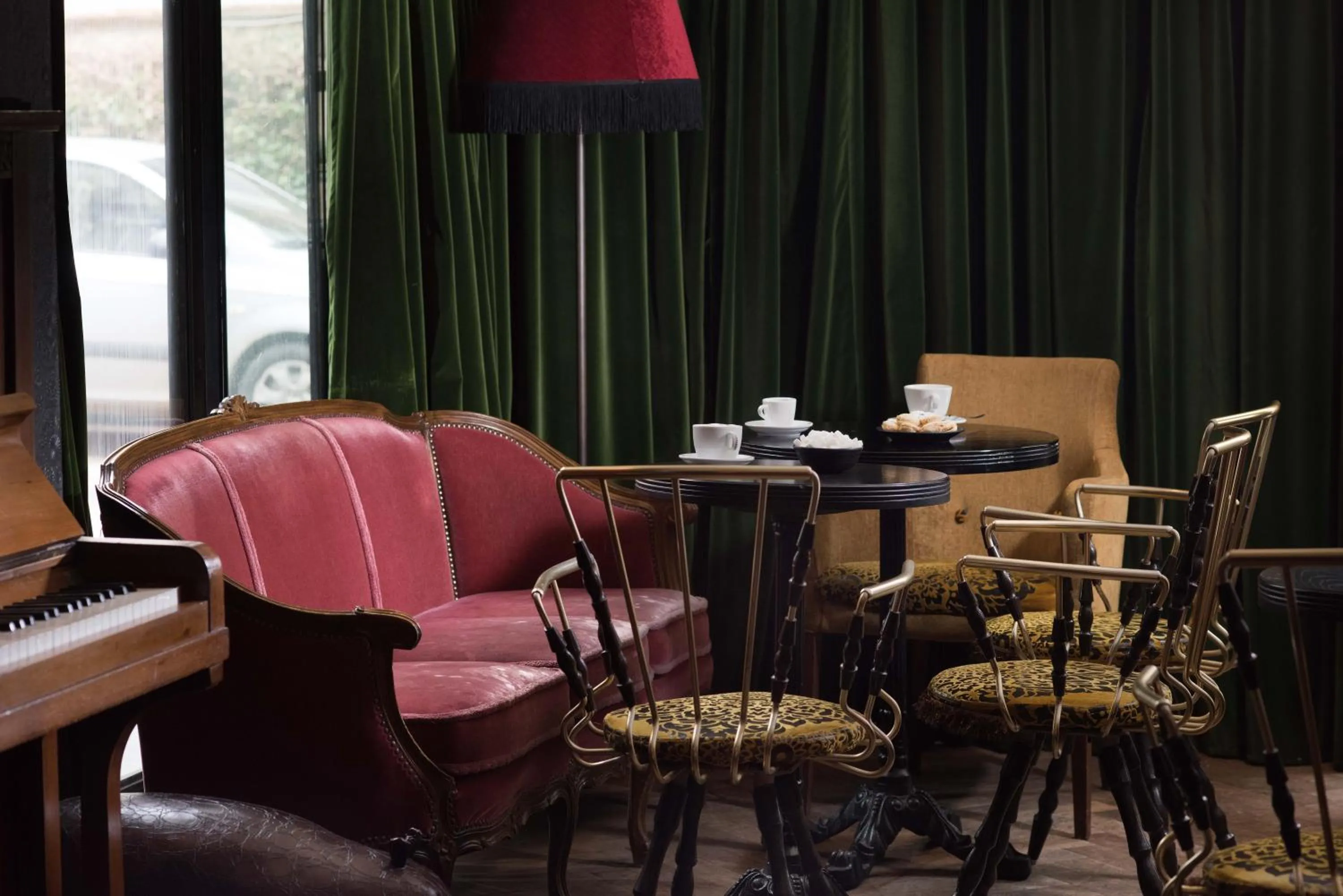 Seating area in Hotel B Berdichevsky