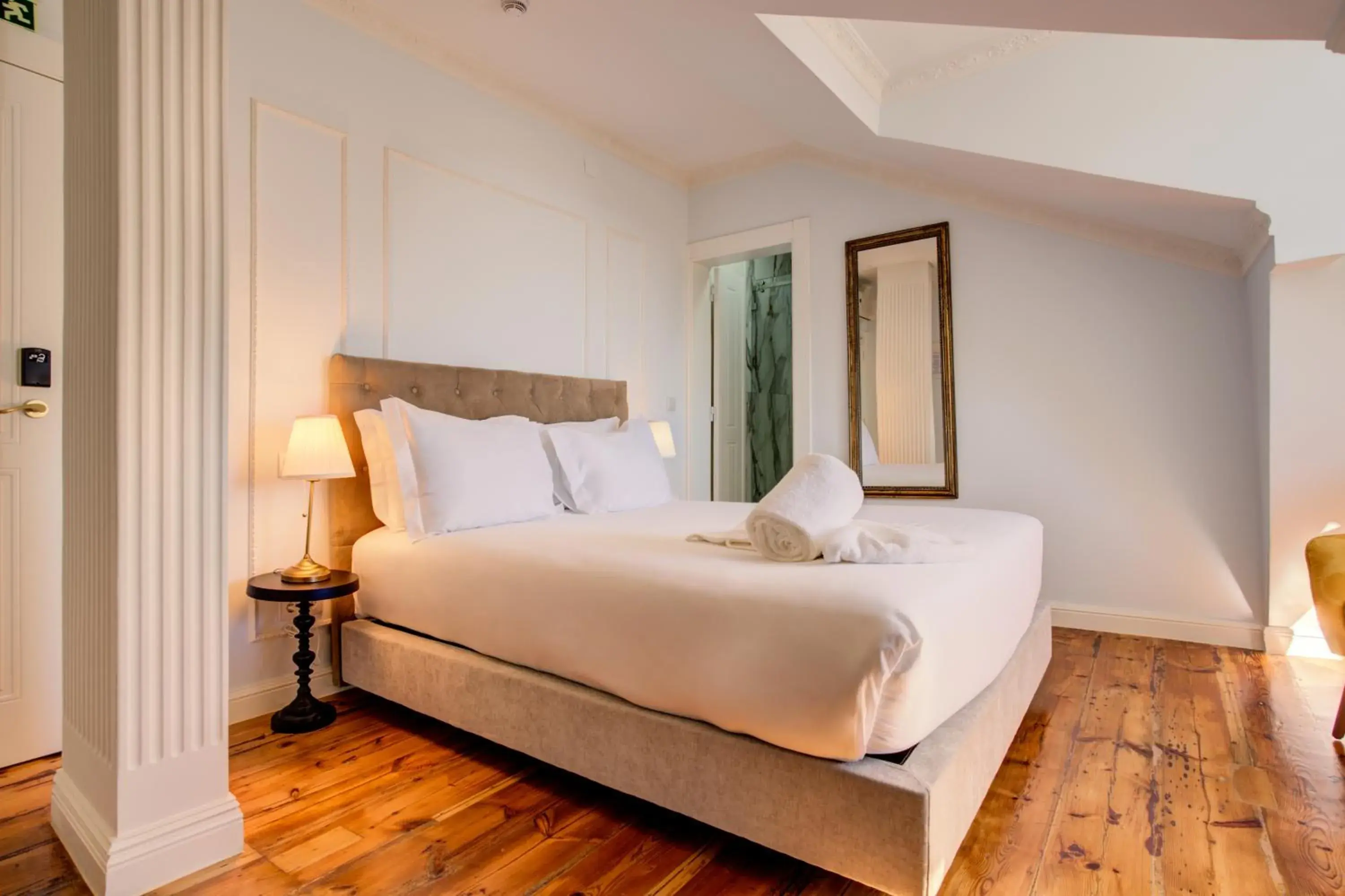 Double Room with City and River View in Solar dos Poetas Double Room with City and River View in Solar dos Poetas