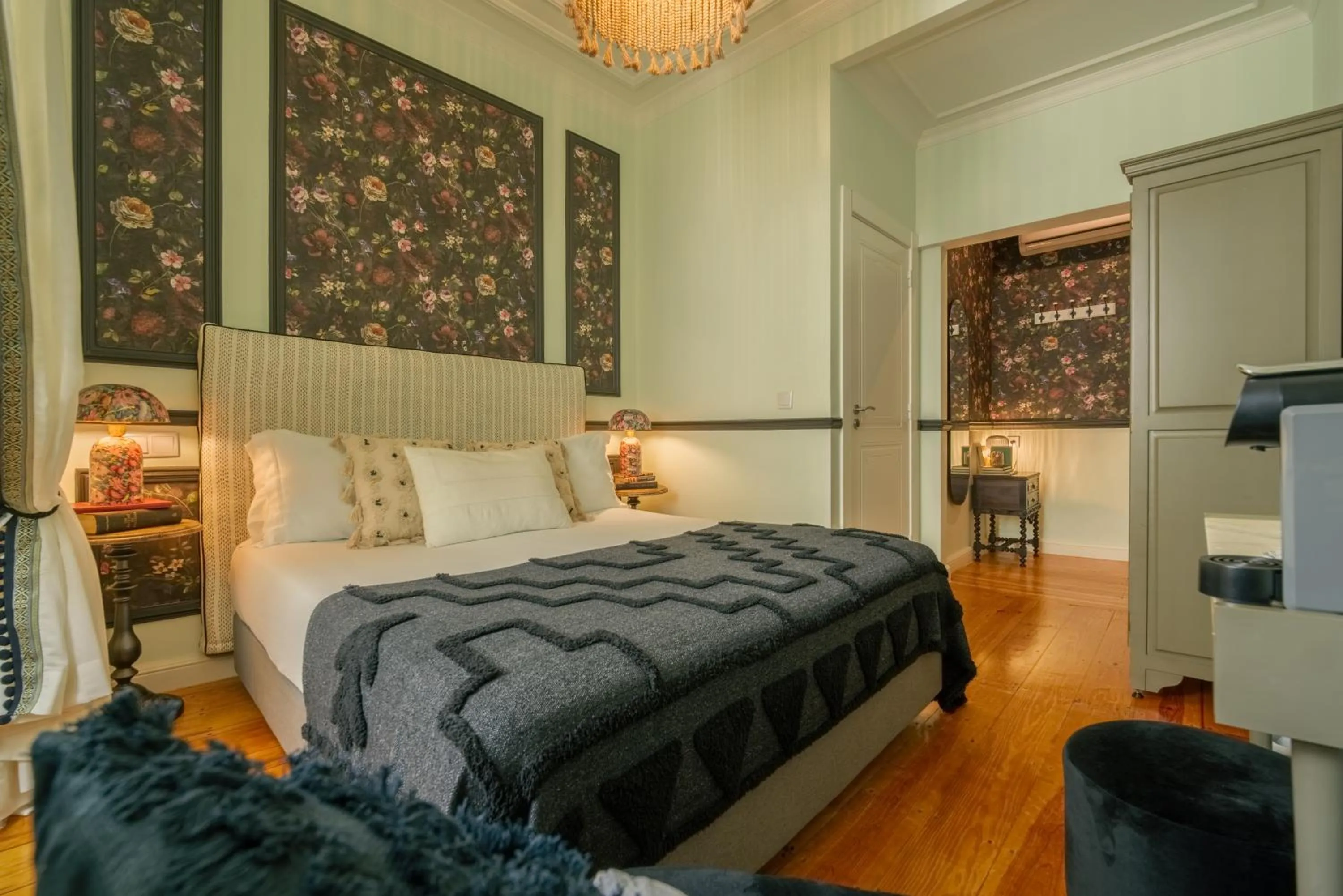 Bed in Solar dos Poetas