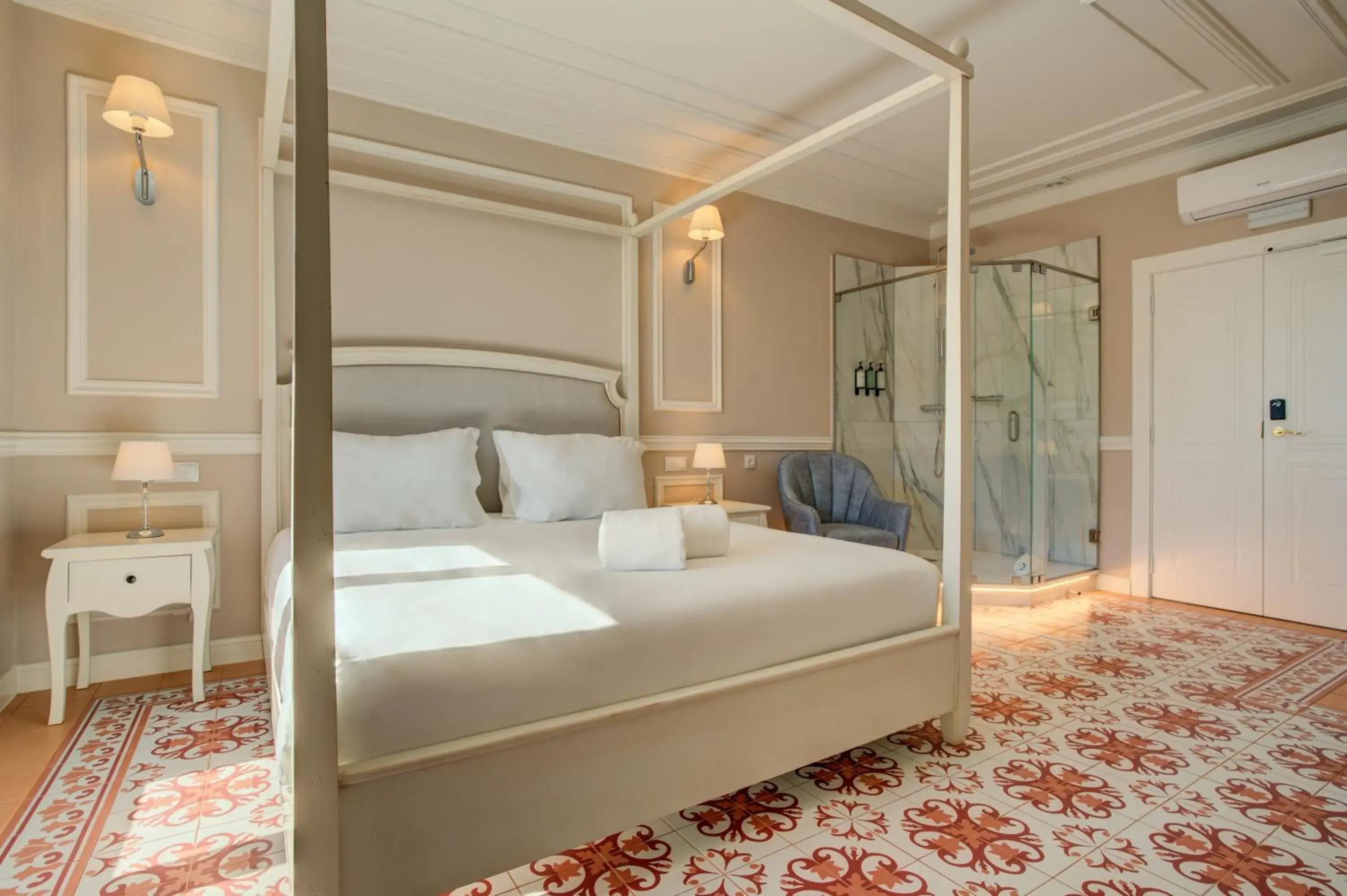 Superior Suite with Square and River View in Solar dos Poetas Superior Suite with Square and River View in Solar dos Poetas