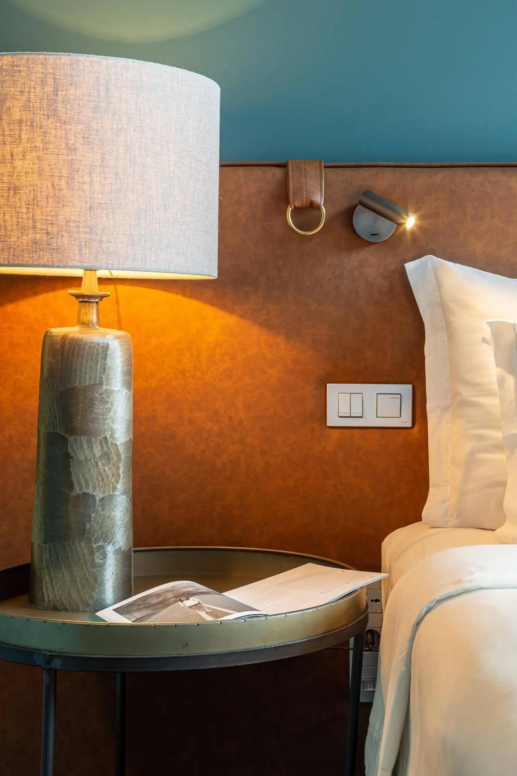 Bedroom, Bed in Octant Furnas