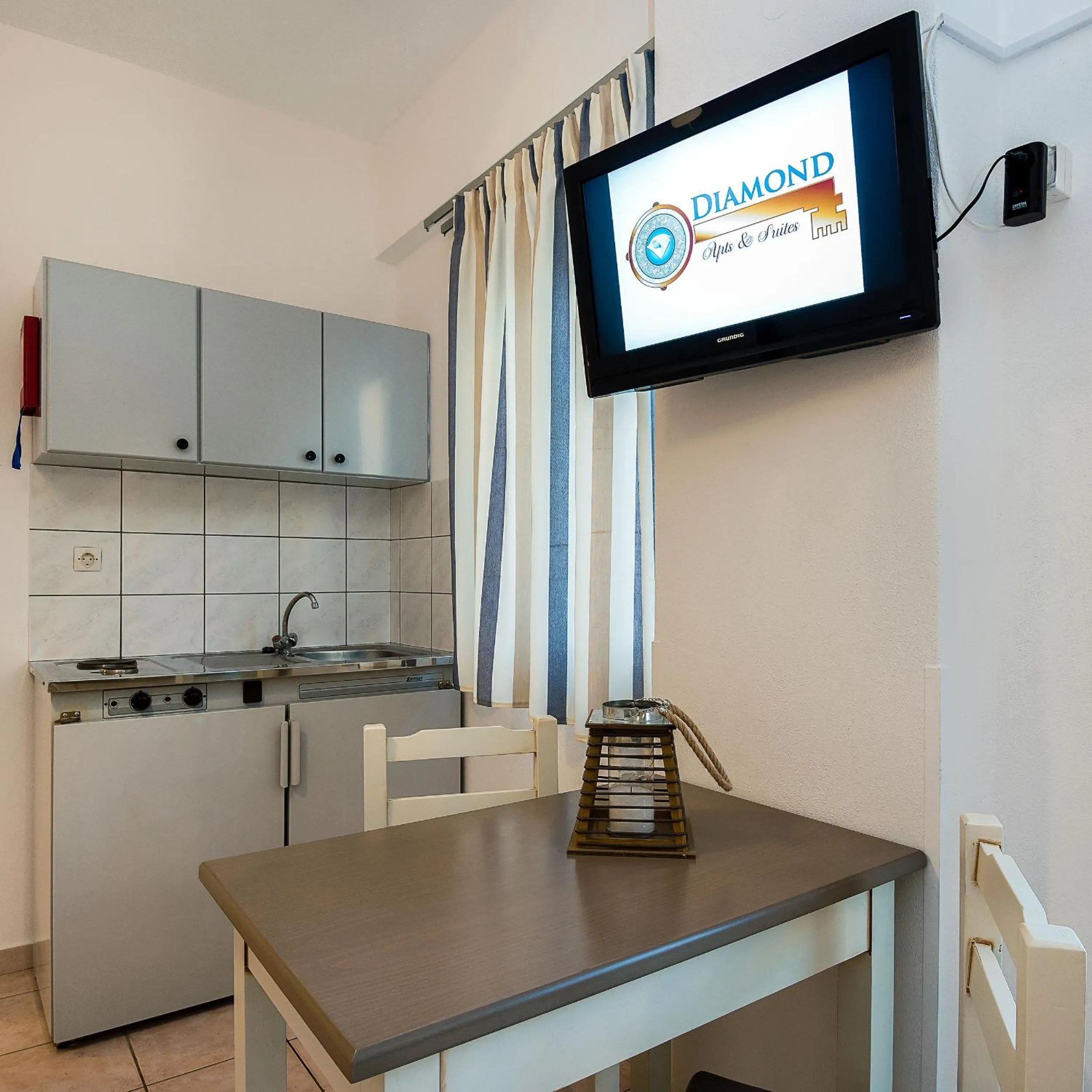 Coffee/tea facilities in Diamond Apartments & Suites