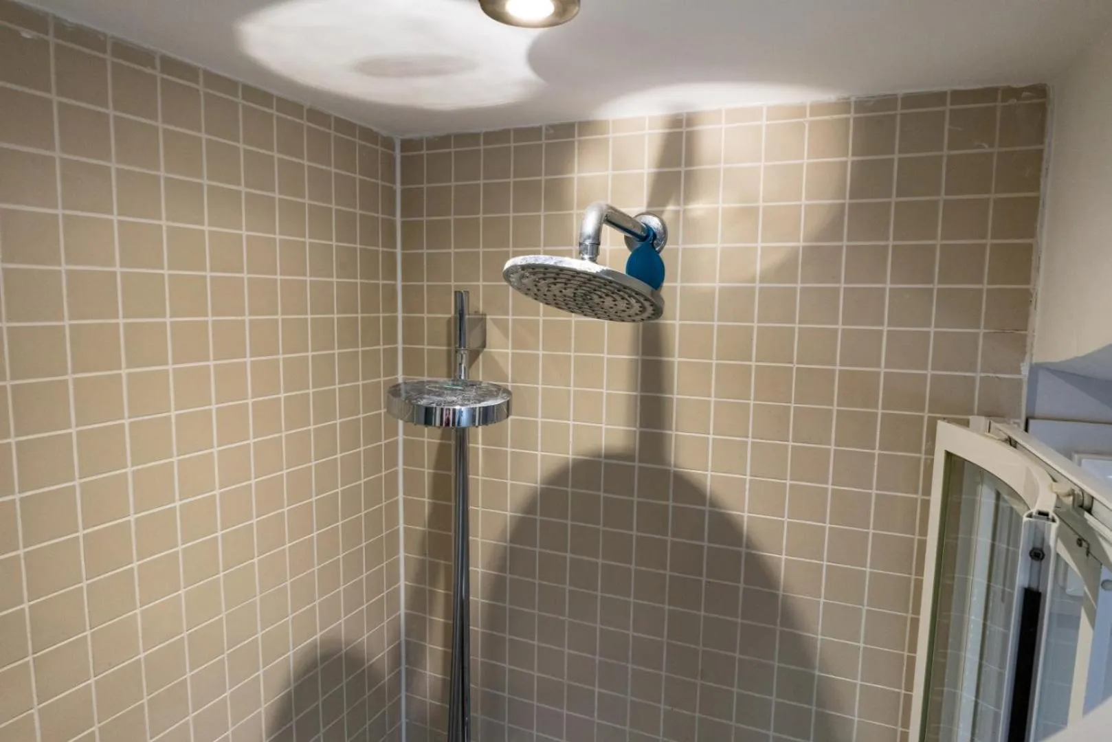 Shower in Albert Arms