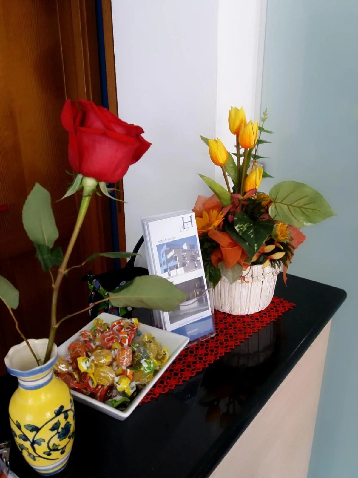 Lobby or reception in Hotel Blue Sky - San Foca