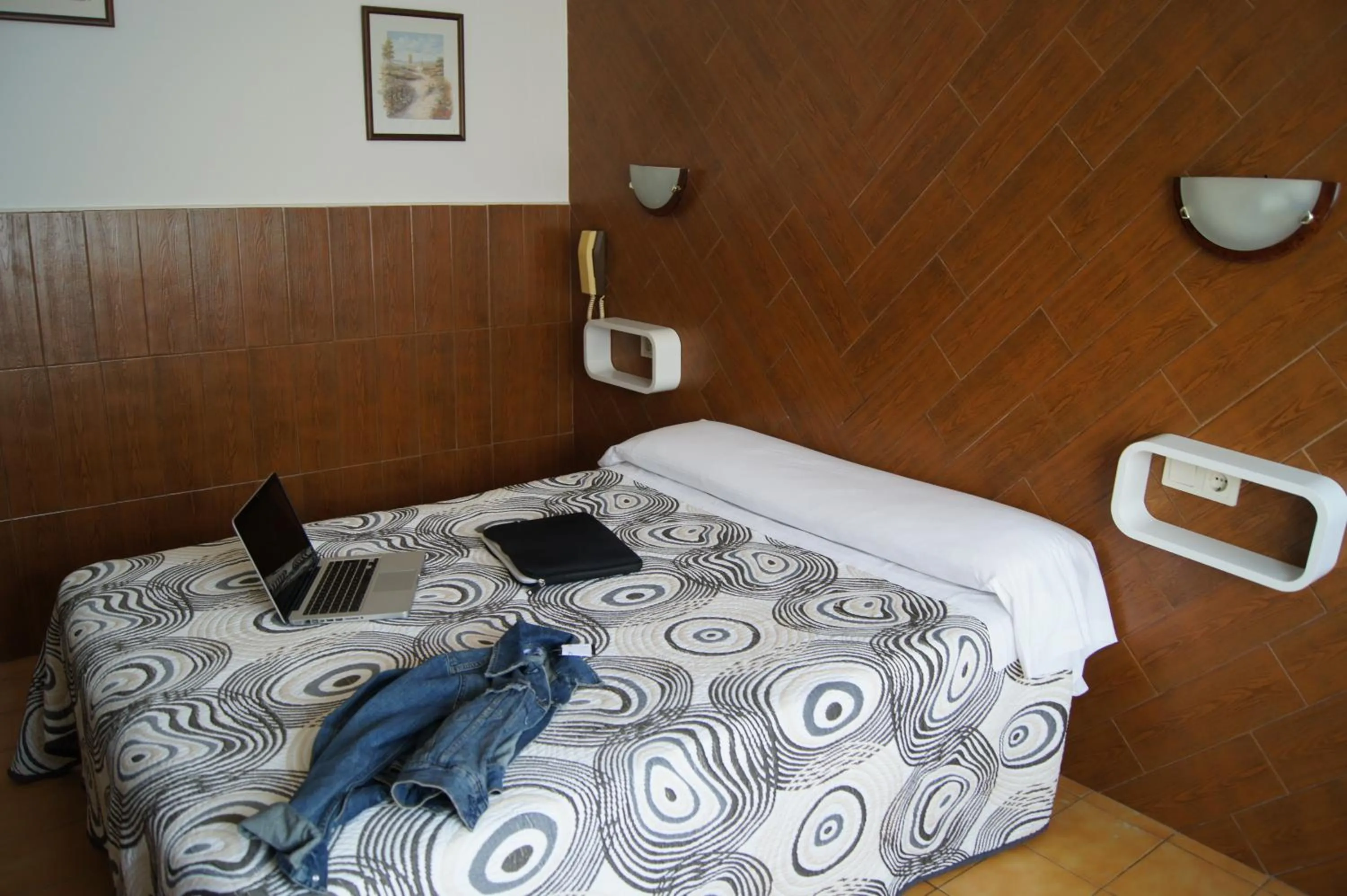 Bed in Hostal Sanmar
