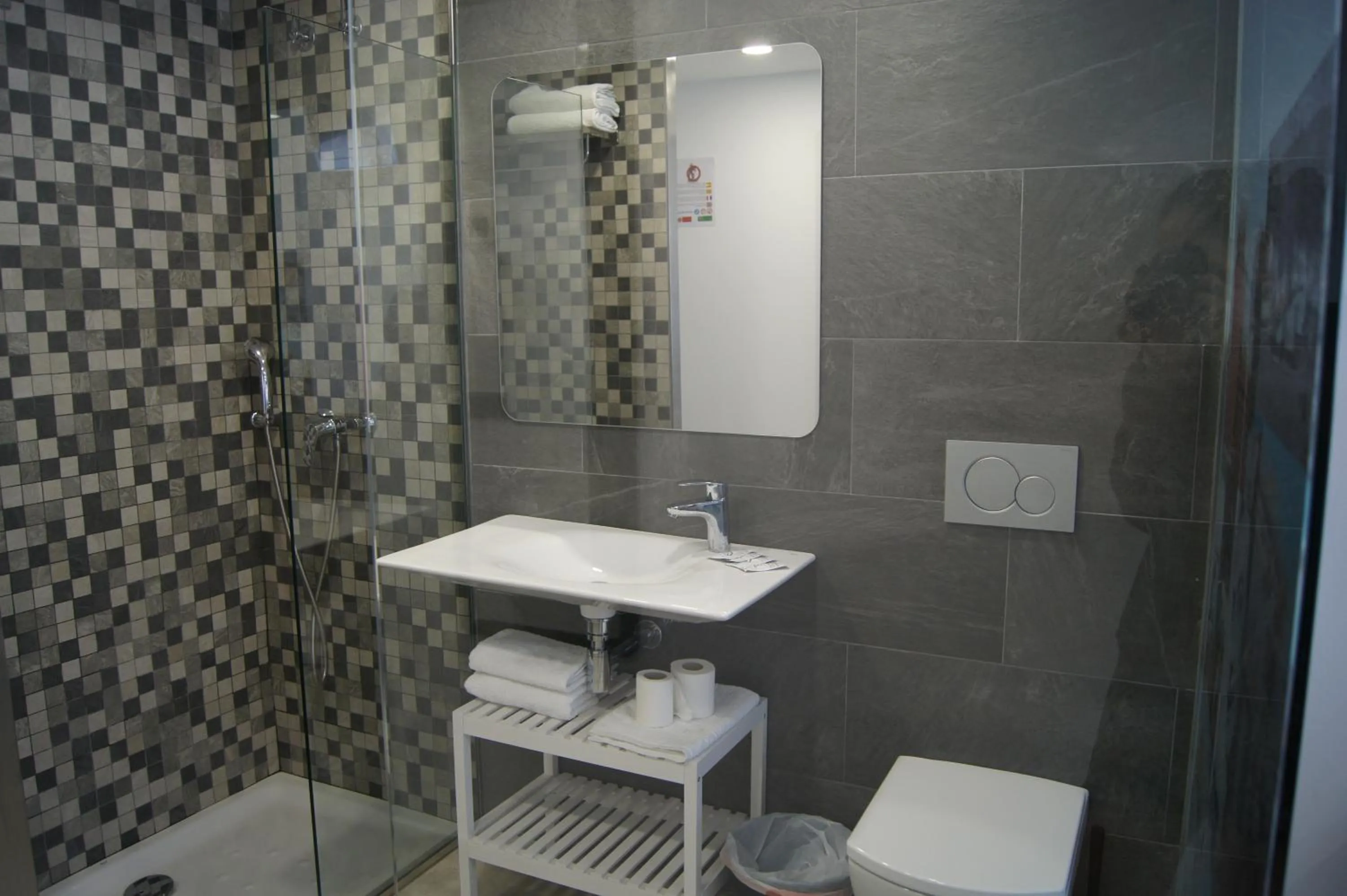 Bathroom in Hostal Sanmar