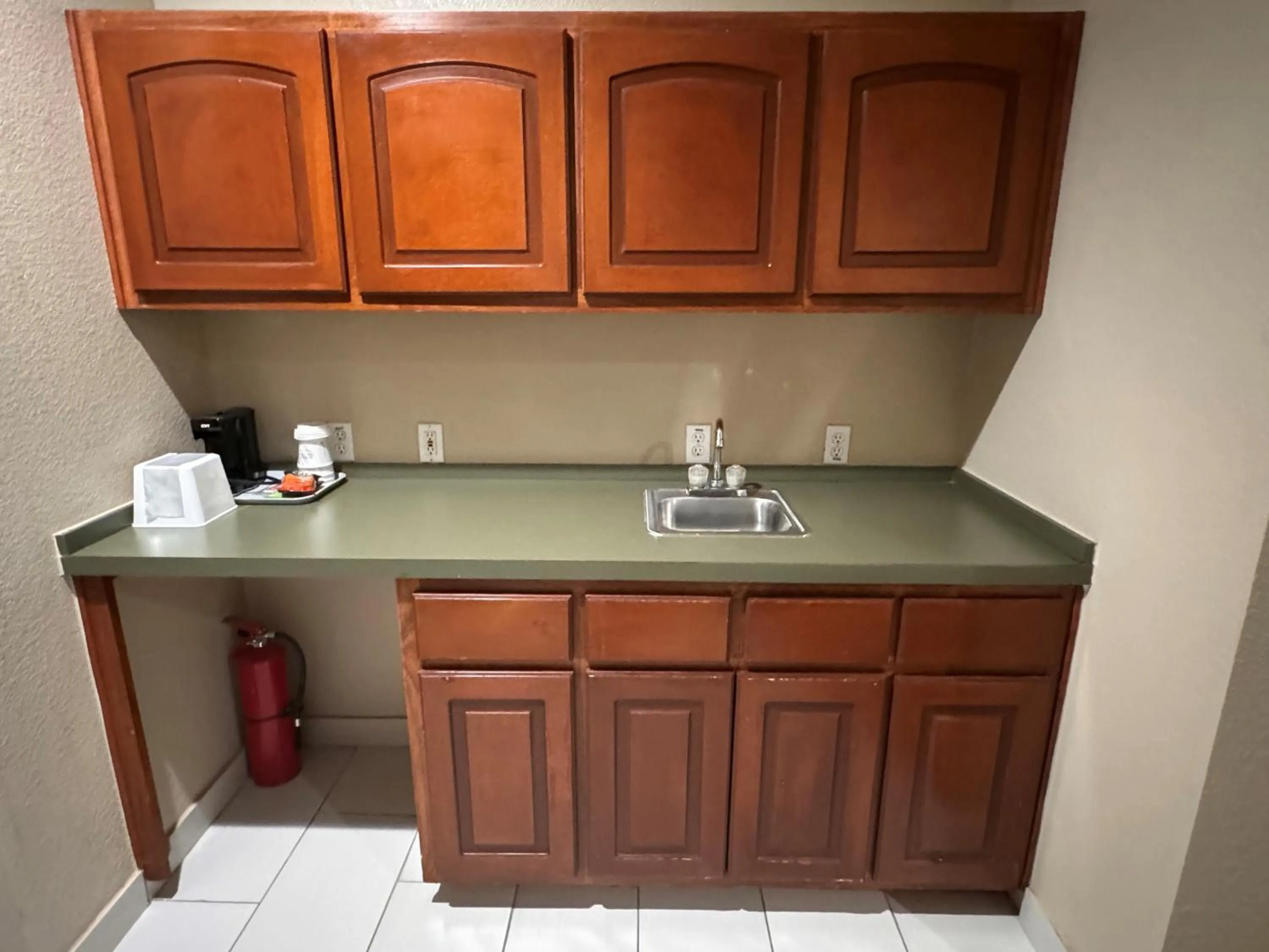 Area and facilities in Super 8 by Wyndham Port Arthur/Nederland Area