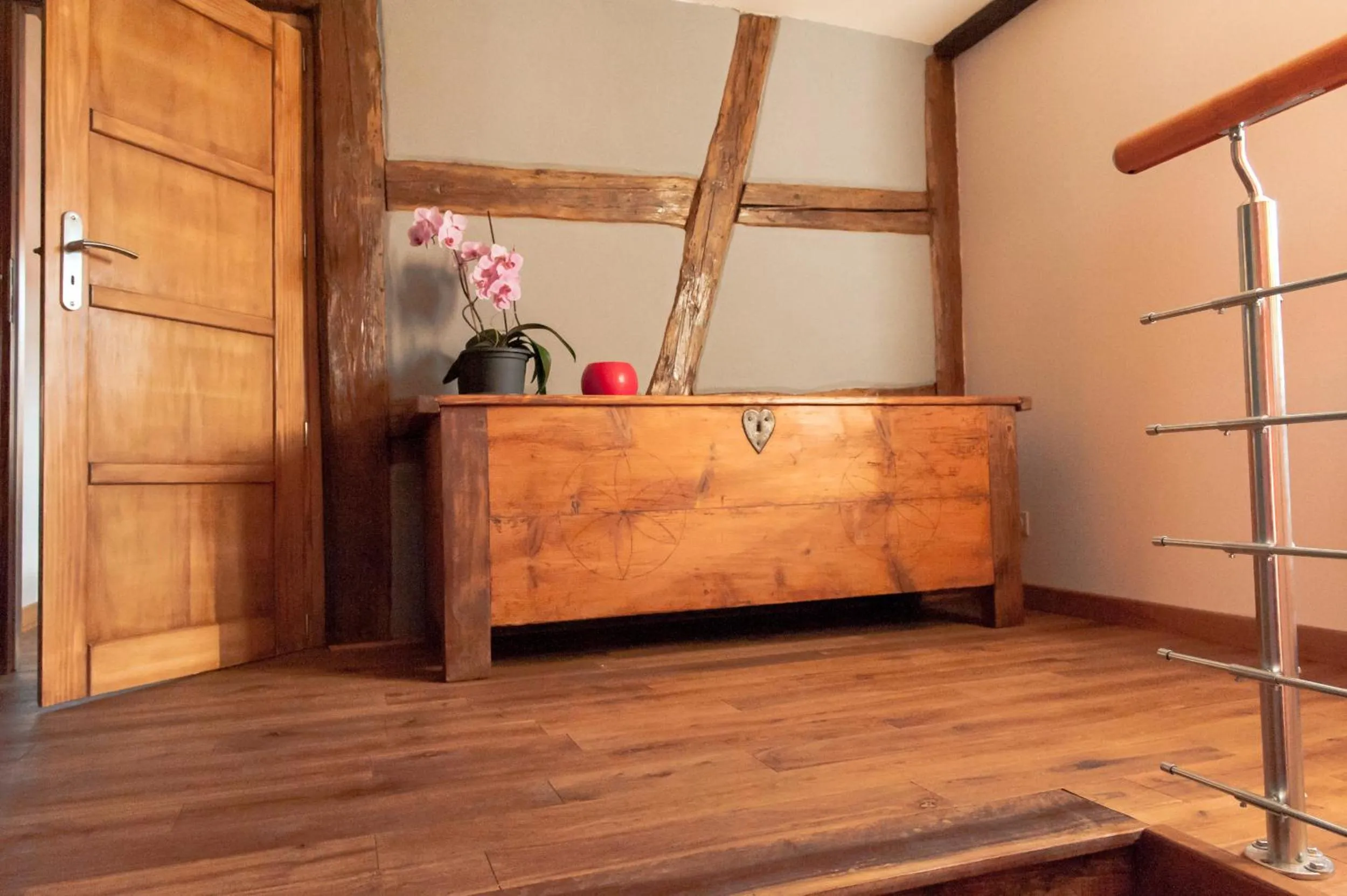 Decorative detail in La Maison d'Emilie