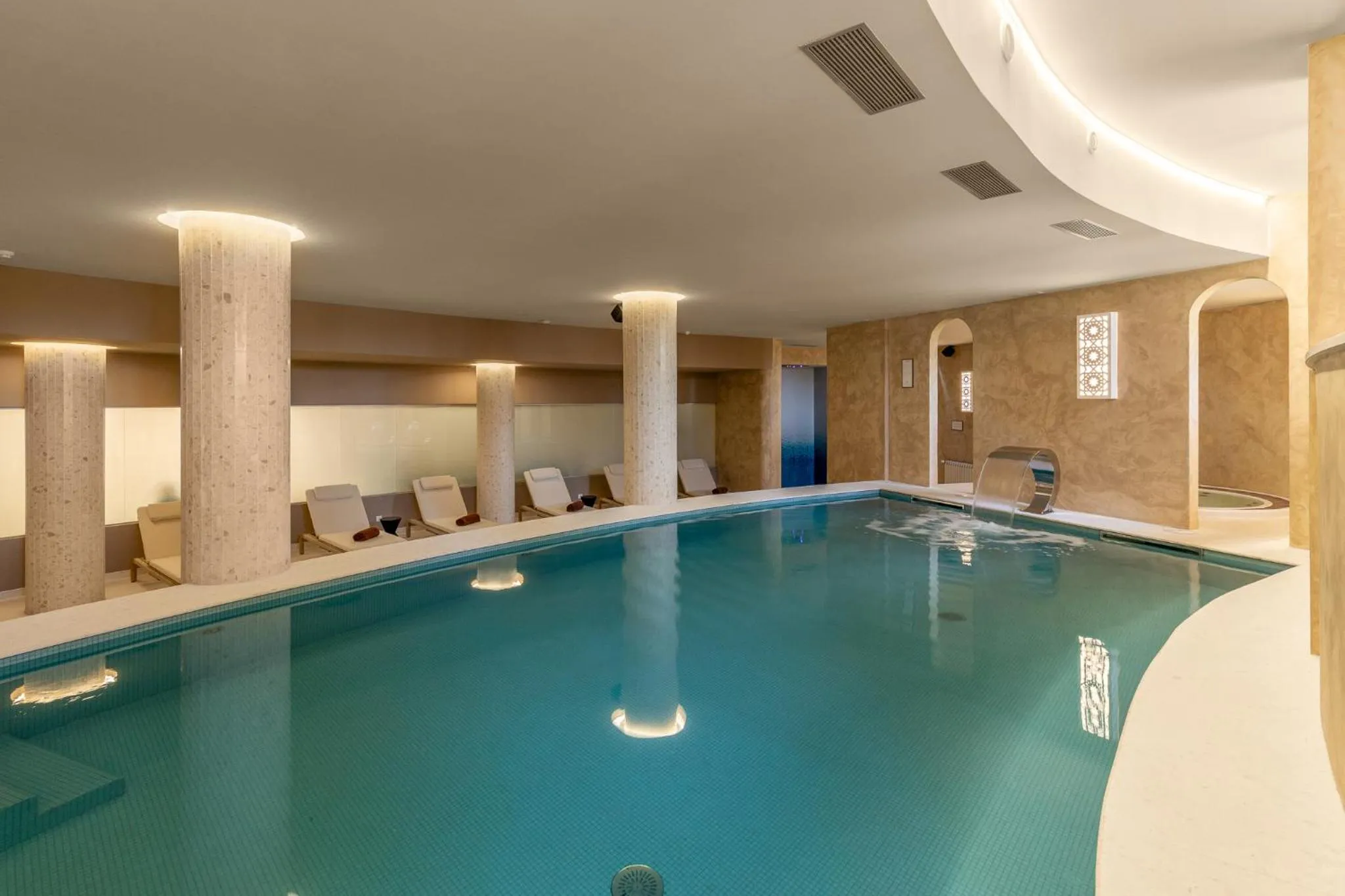 Spa and wellness centre/facilities in Belavista Da Luz - Wellness & Lifestyle Hotel