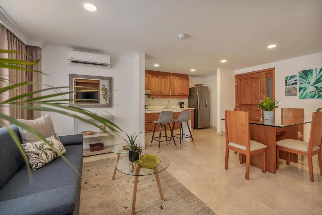 Living room in Alcazar de Oviedo by EE Hoteles