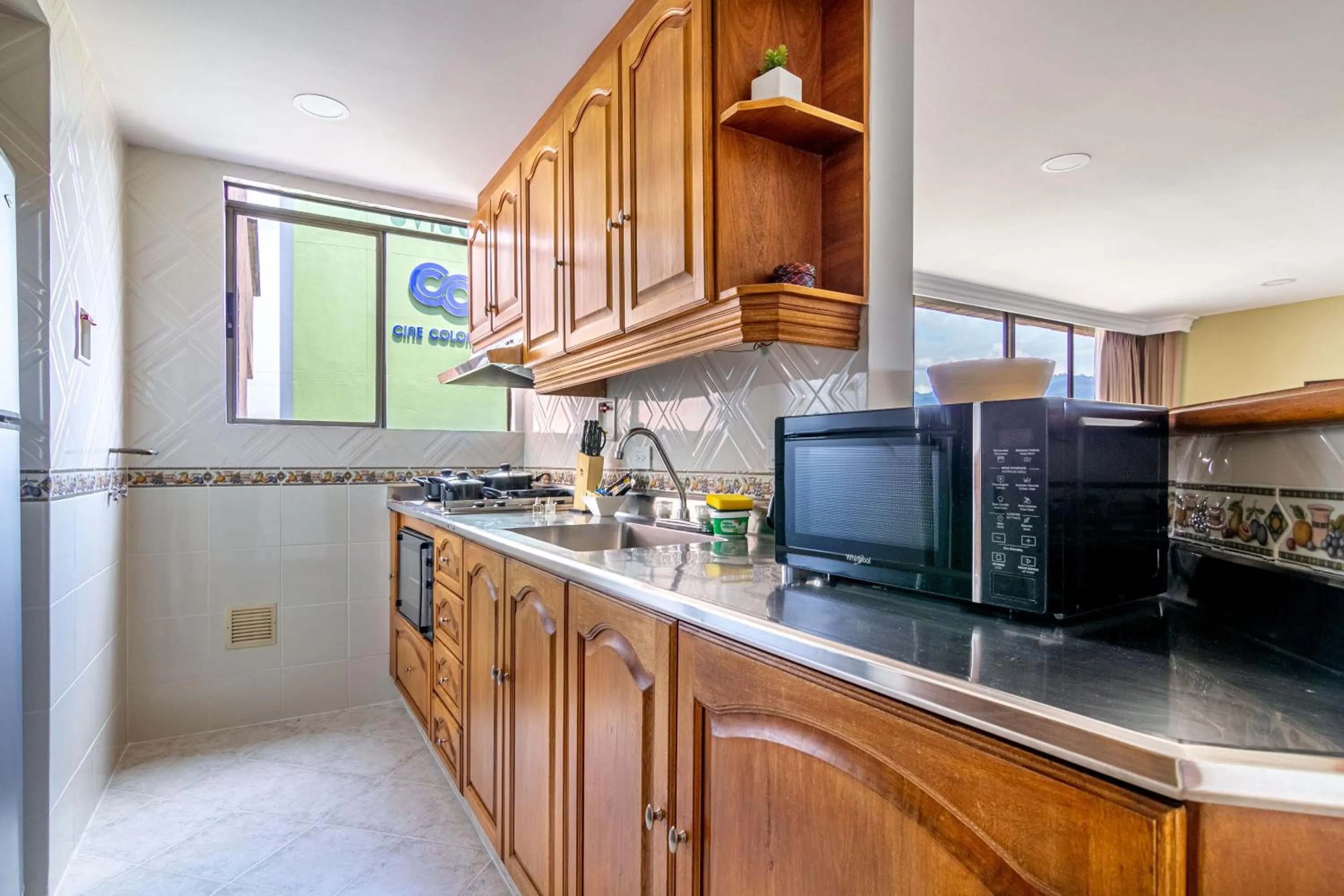 Kitchen or kitchenette in Alcazar de Oviedo by EE Hoteles