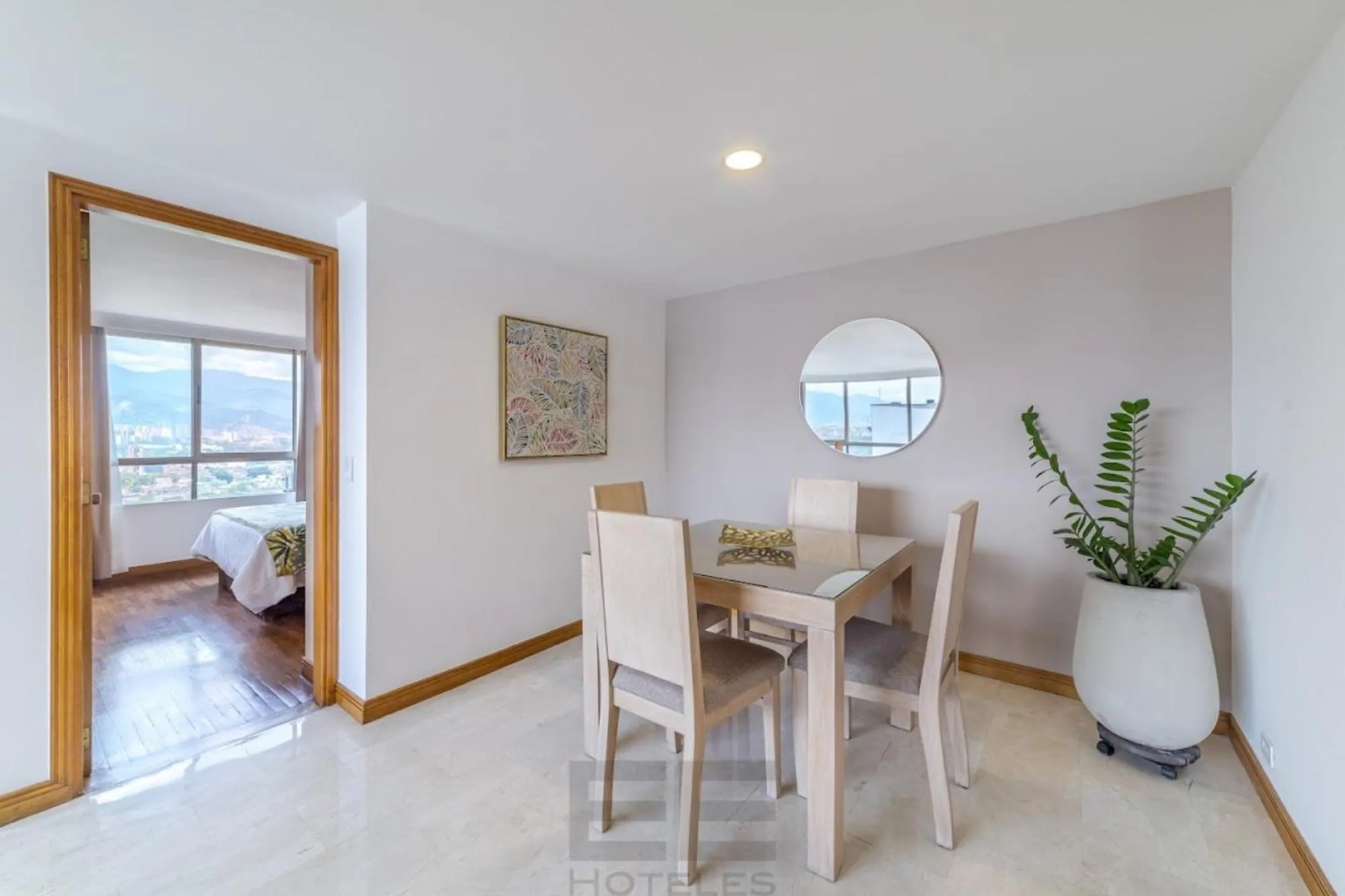 Dining area in Alcazar de Oviedo by EE Hoteles