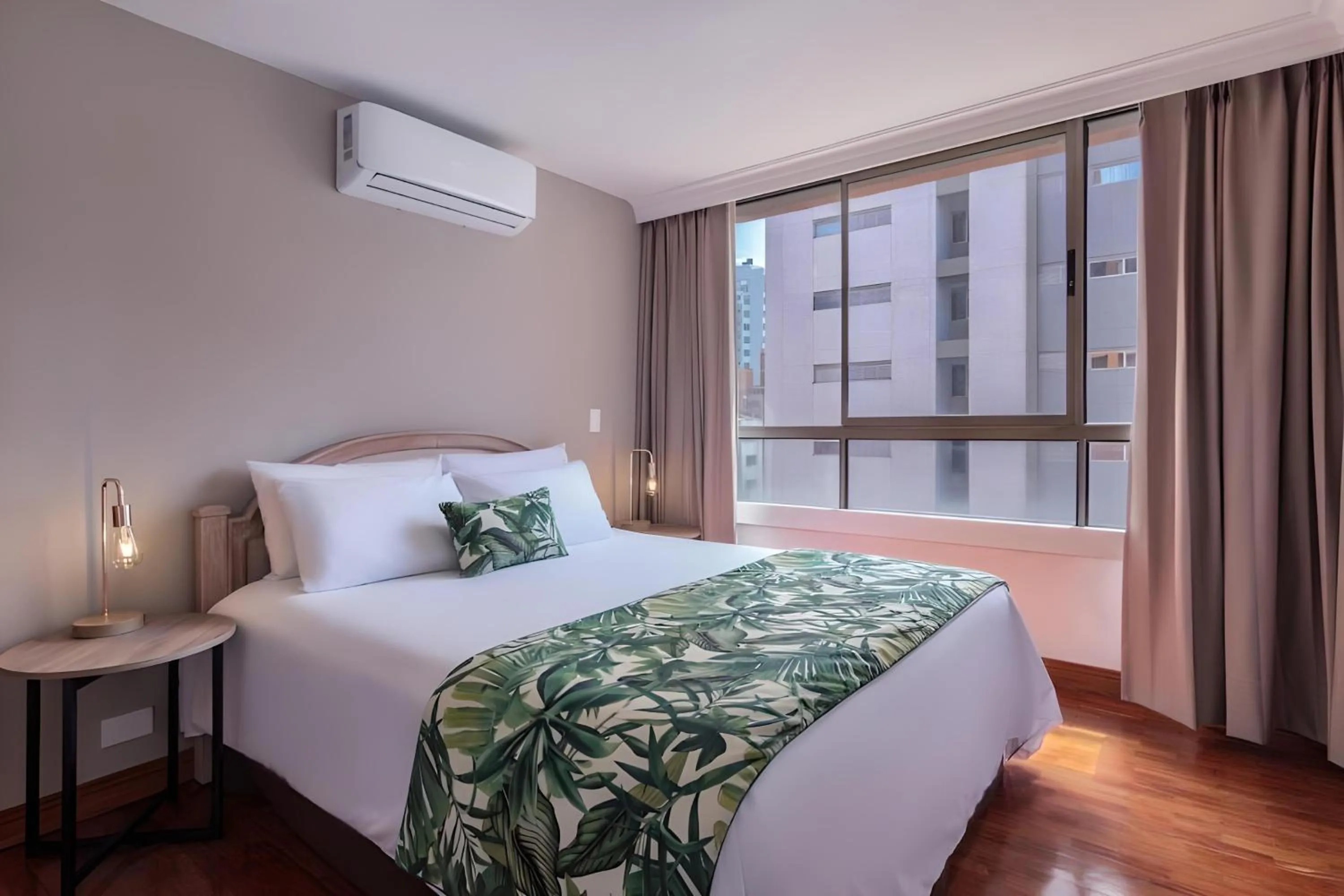 Bedroom, Bed in Alcazar de Oviedo by EE Hoteles