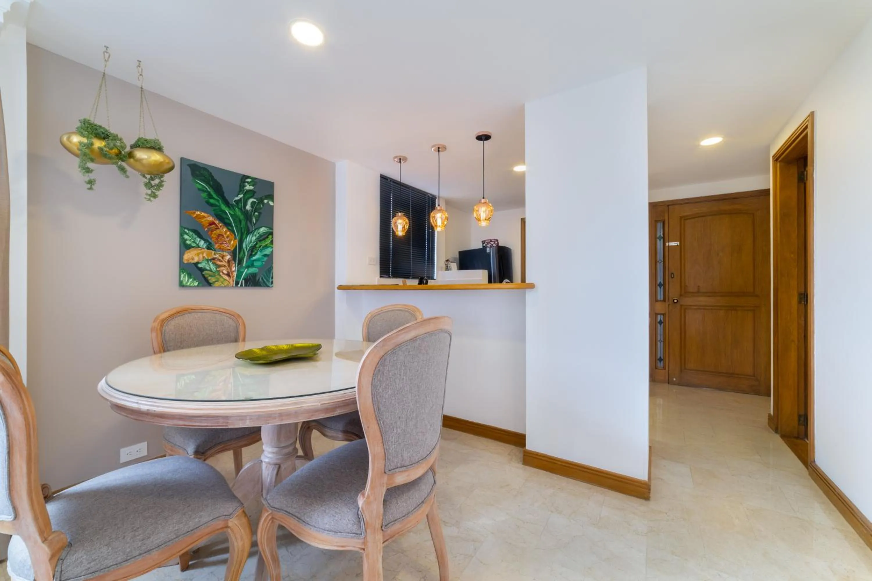 Dining area in Alcazar de Oviedo by EE Hoteles