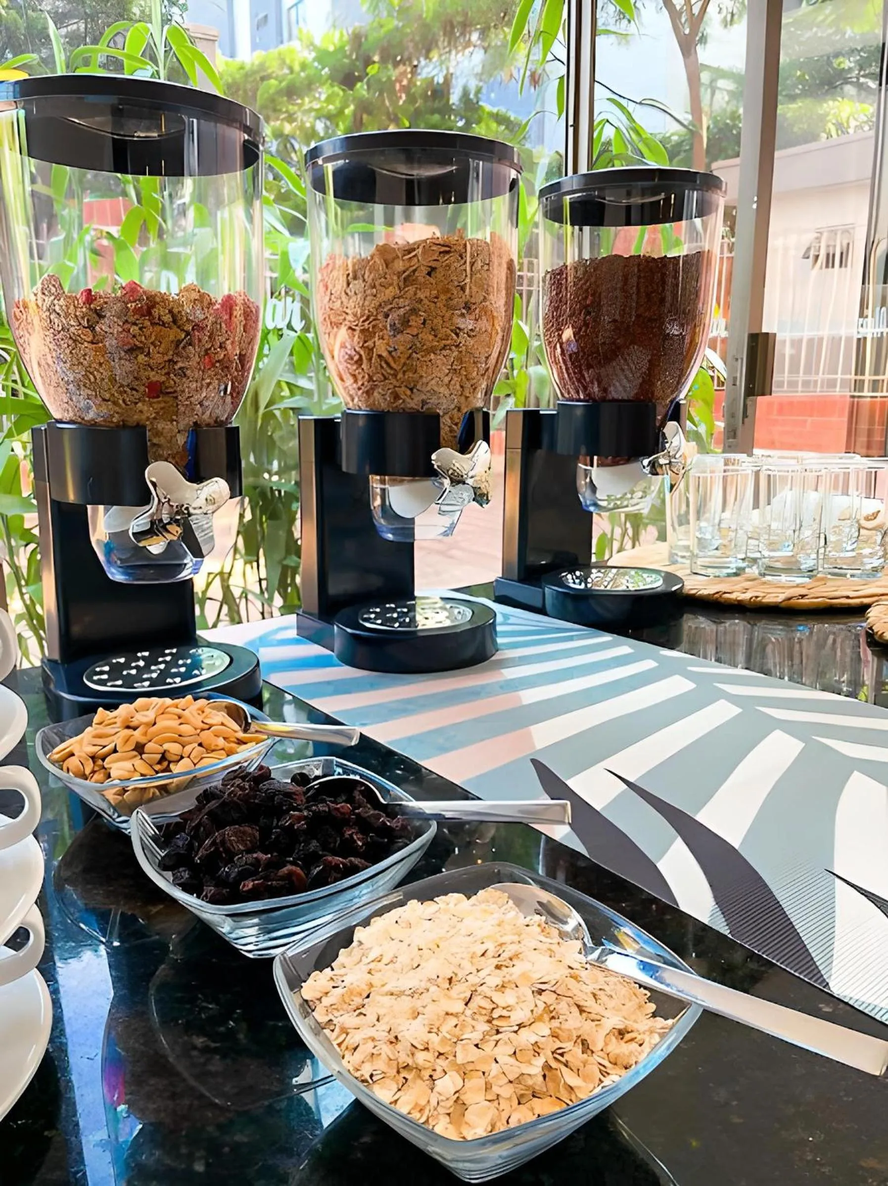 Continental breakfast in Alcazar de Oviedo by EE Hoteles