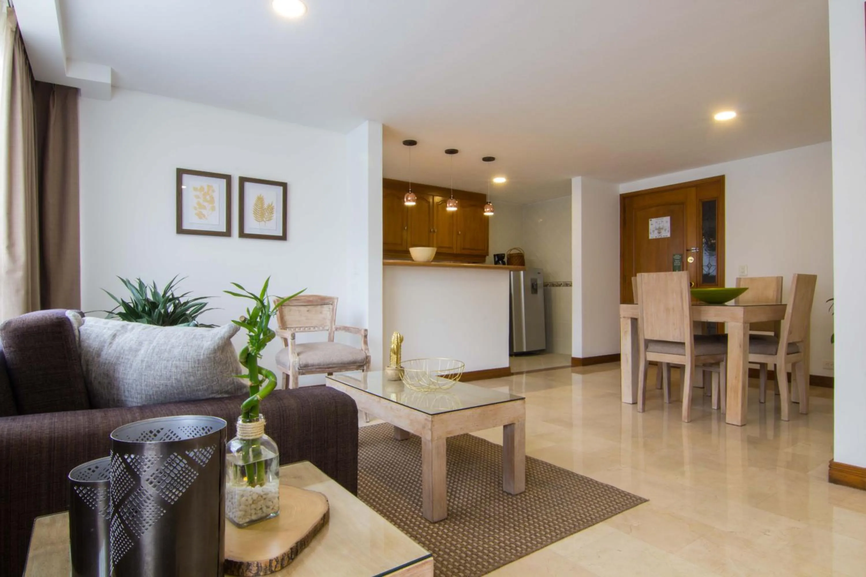 Kitchen or kitchenette in Alcazar de Oviedo by EE Hoteles