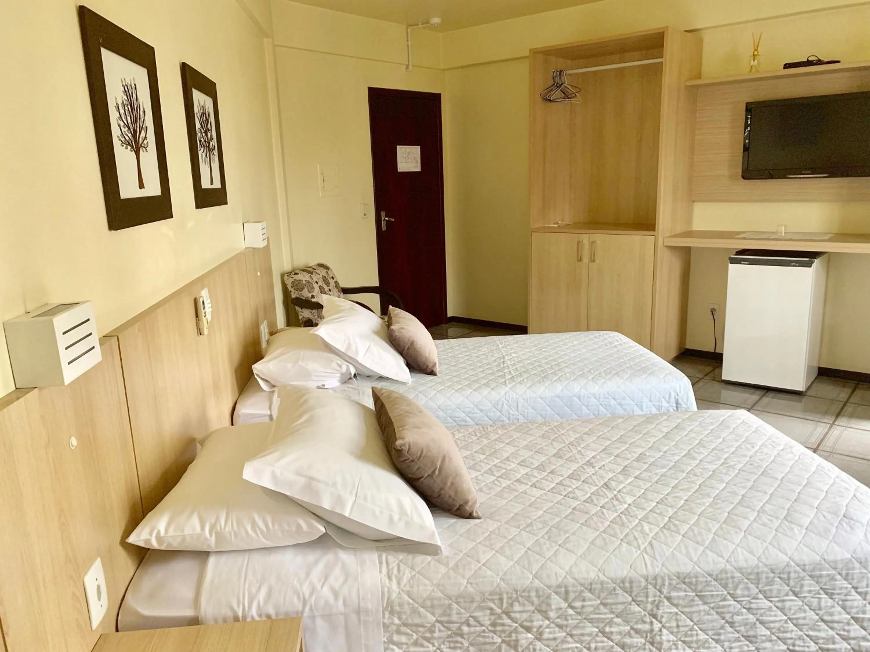 Bed in Hotel Apolo XVI