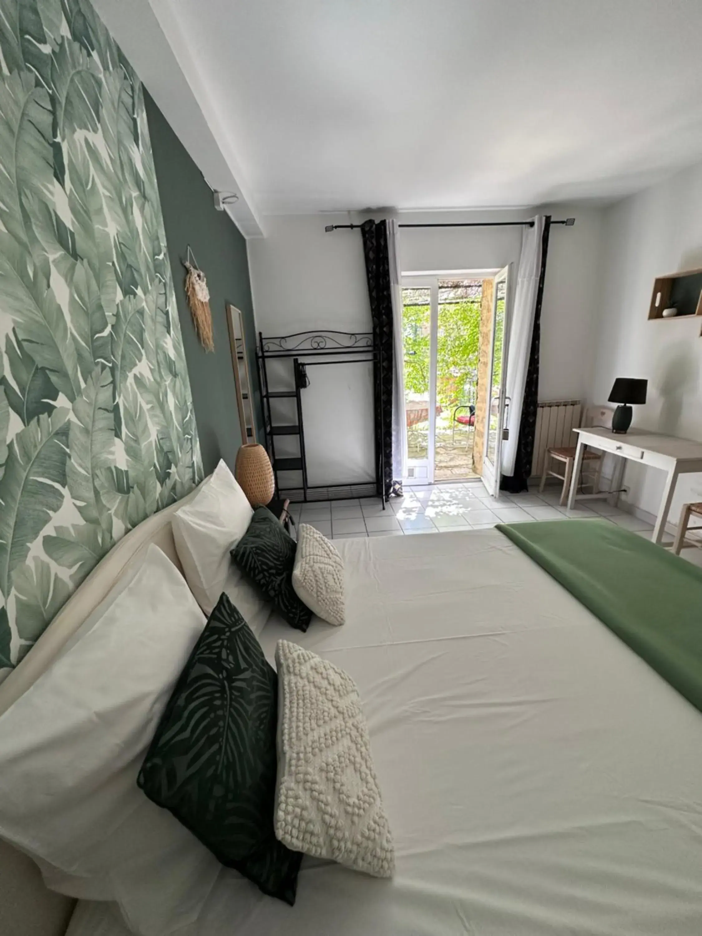 Double Room with Terrace in Moulin d'Antelon B&B Double Room with Terrace in Moulin d'Antelon B&B