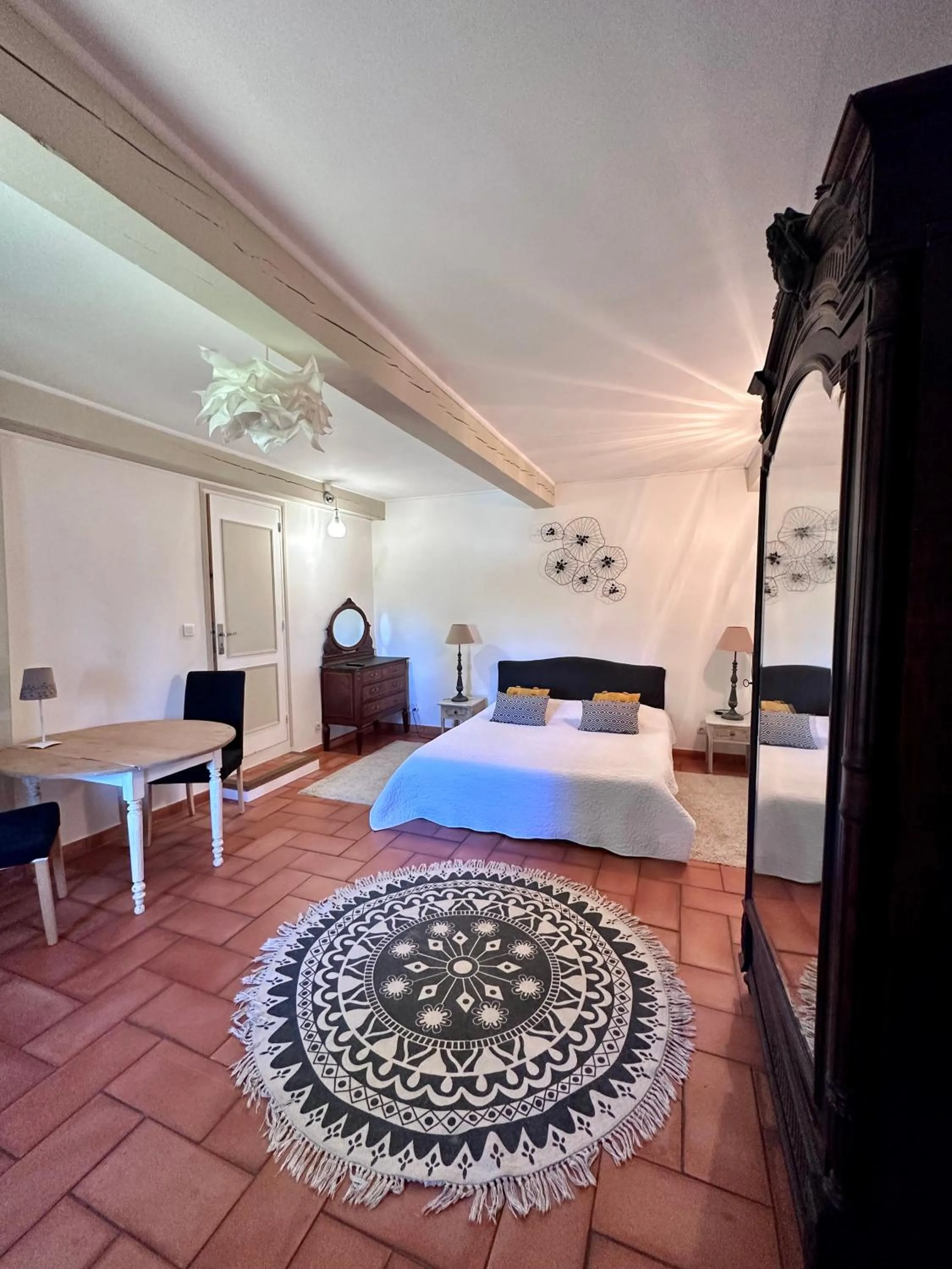 Photo of the whole room in Moulin d'Antelon B&B