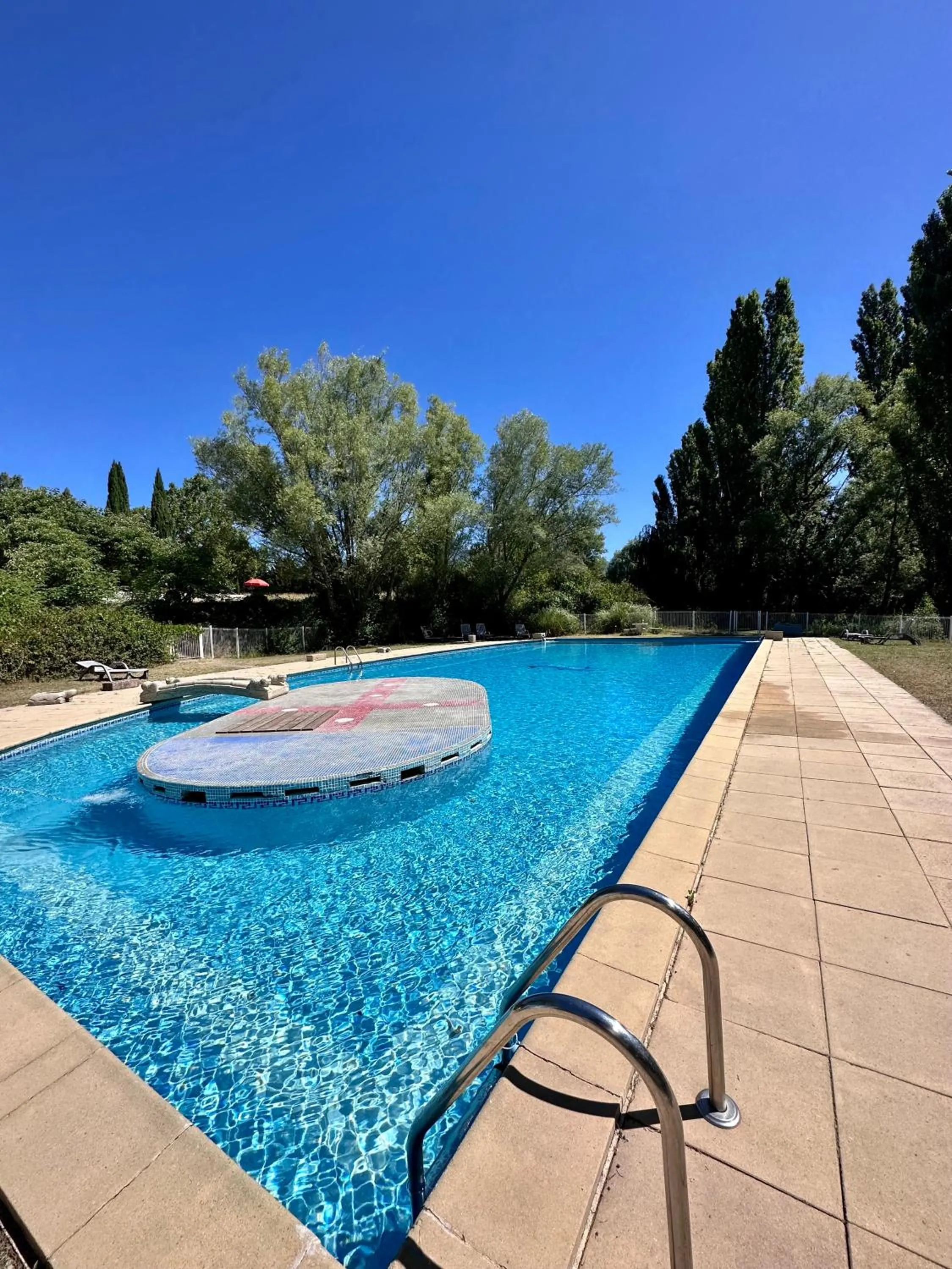 Swimming pool in Moulin d'Antelon B&B