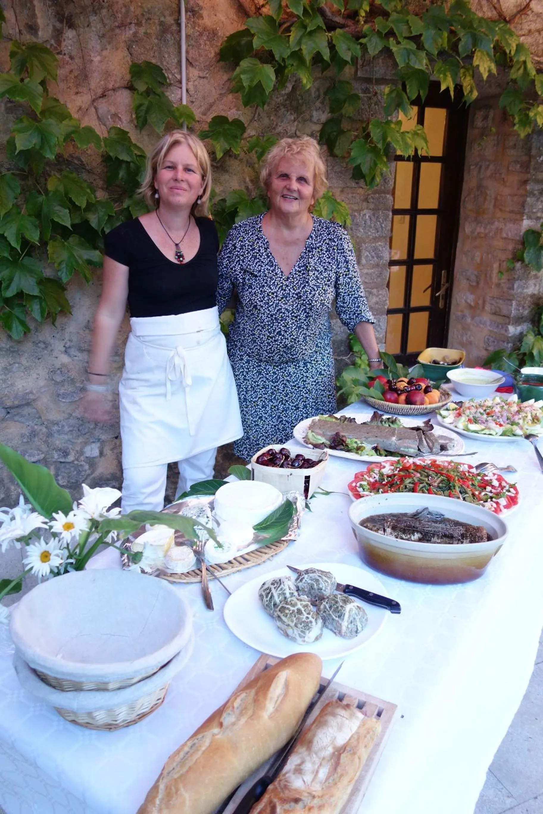 Staff in Moulin d'Antelon B&B