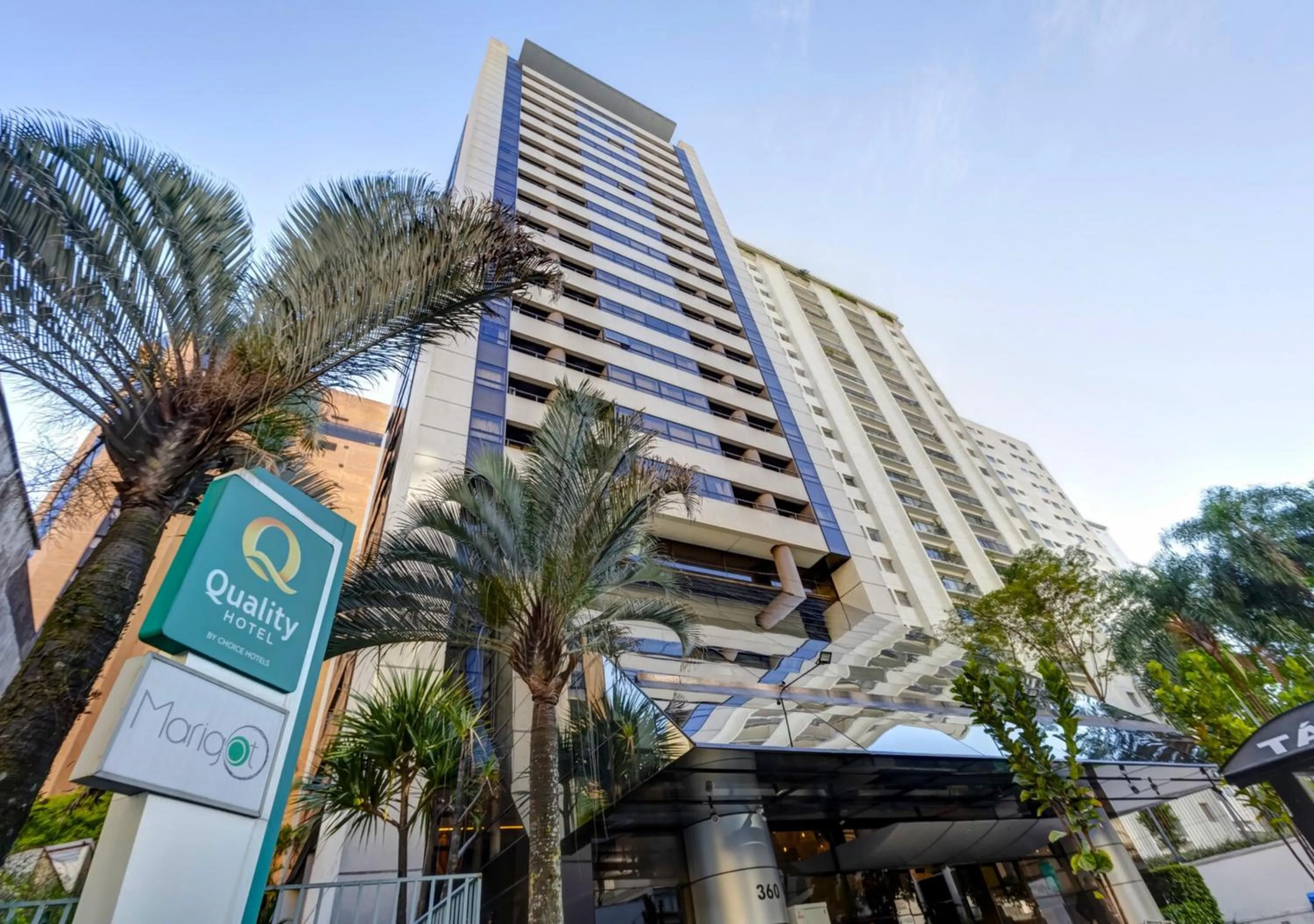 Property building in Quality Paulista (São Paulo, Jardins)