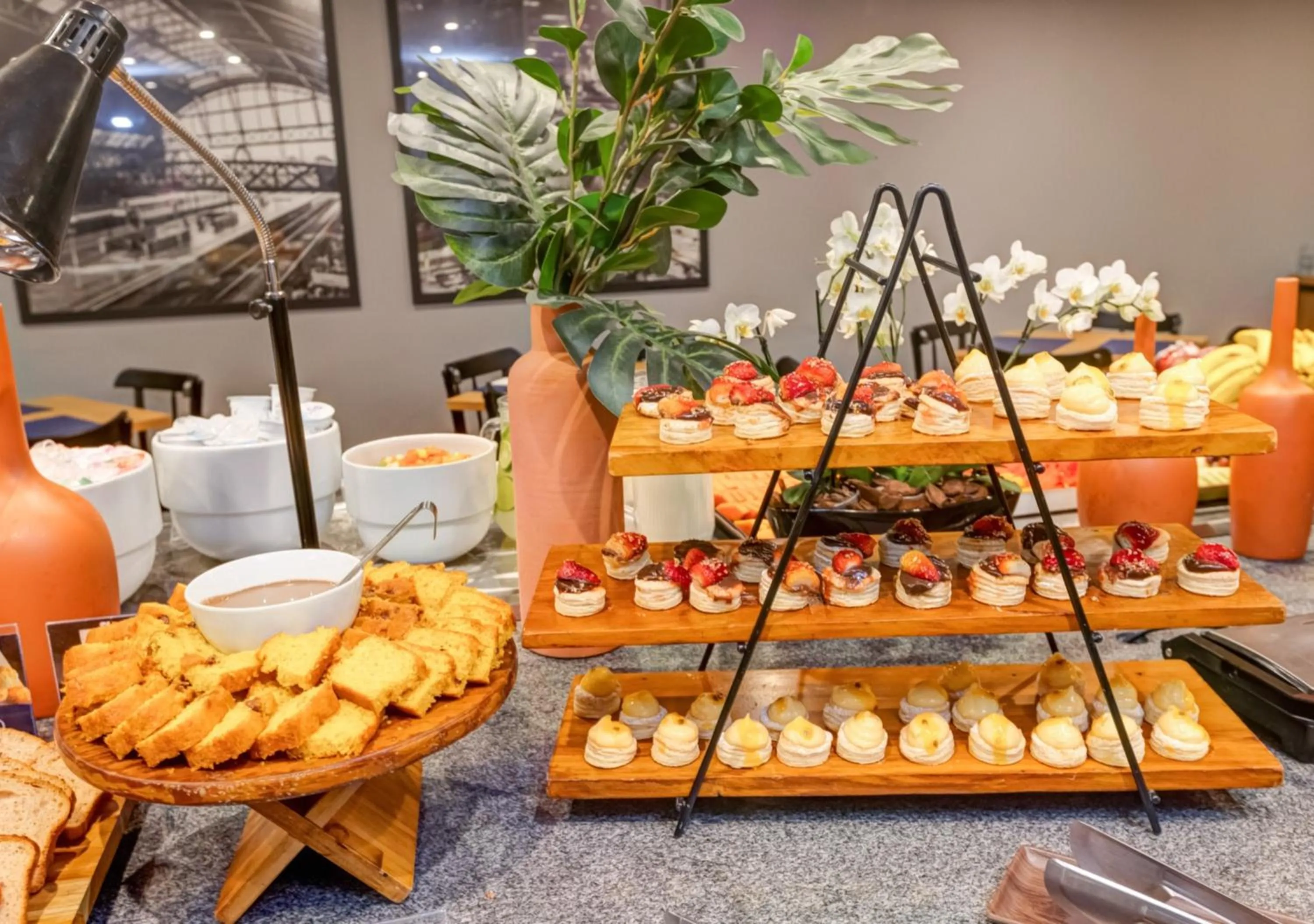 Breakfast in Quality Paulista (São Paulo, Jardins)