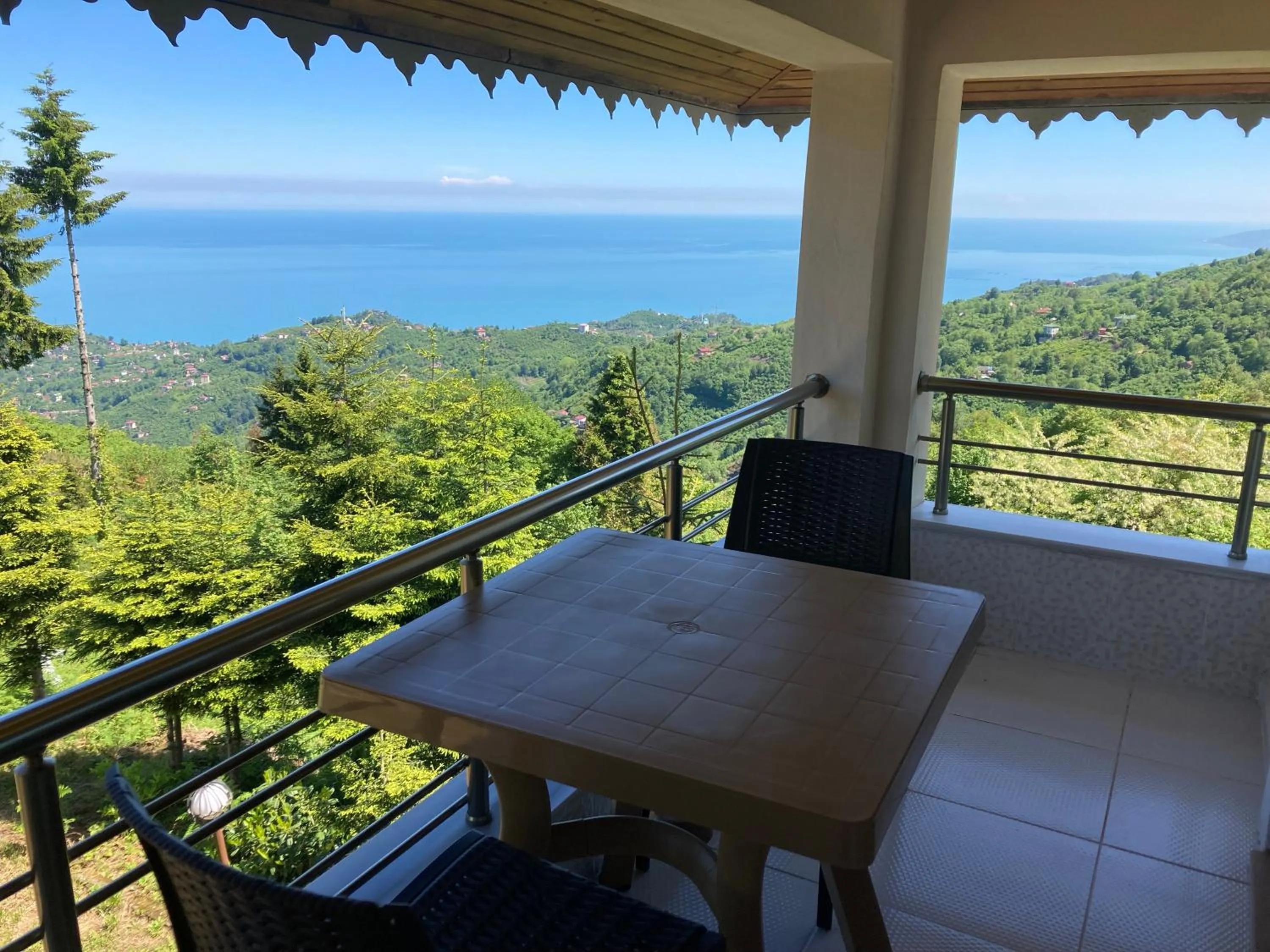 Balcony/Terrace in Zarha Mountain Villas