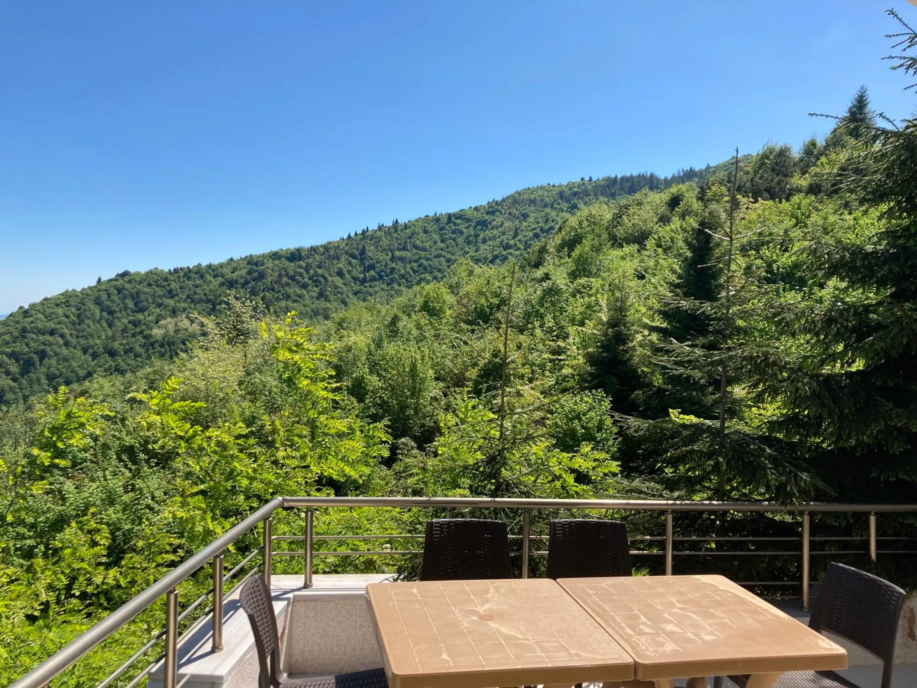 Balcony/Terrace in Zarha Mountain Villas