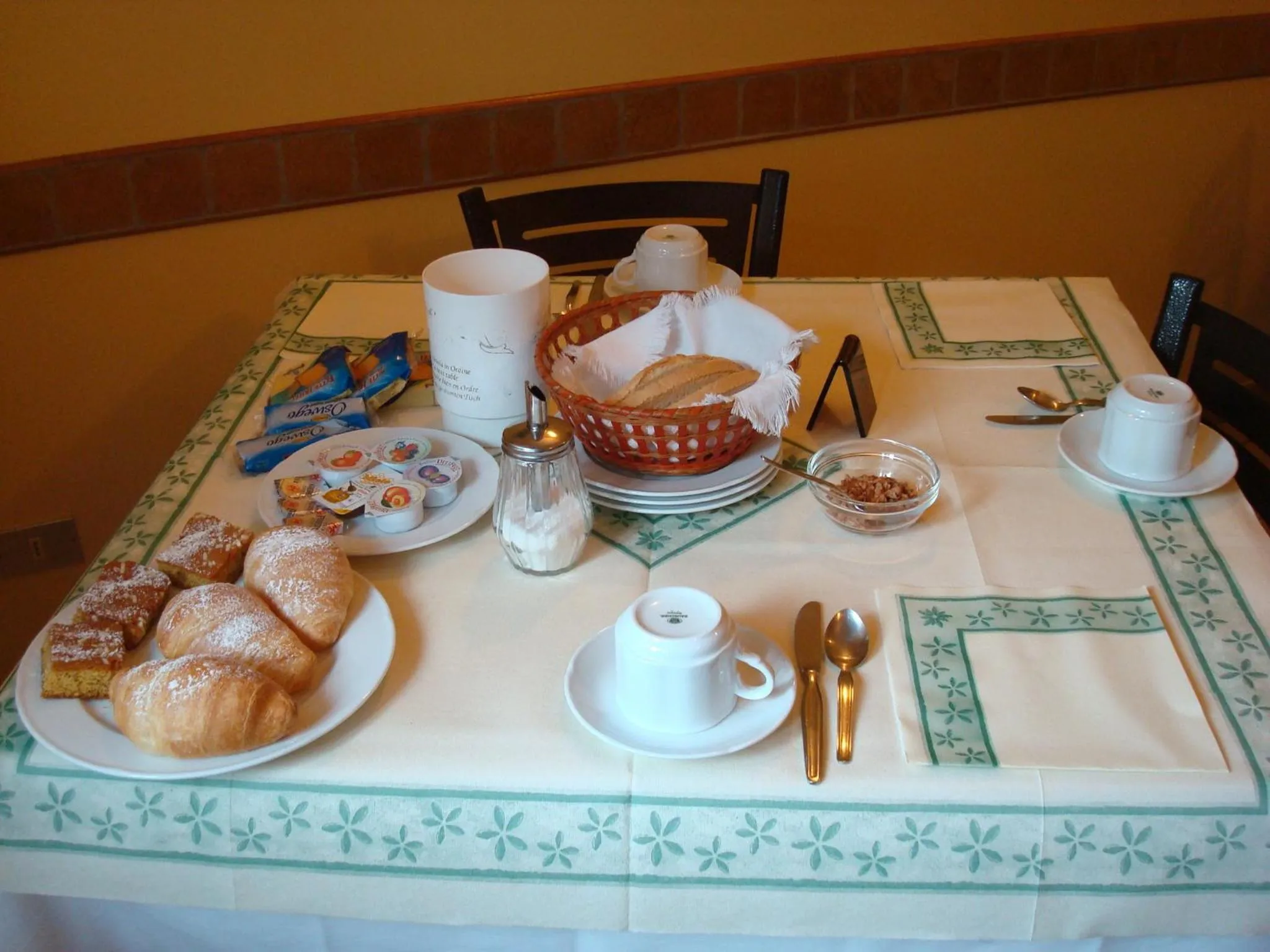 Italian breakfast in Hotel Villa Ersilia Rimini B&B