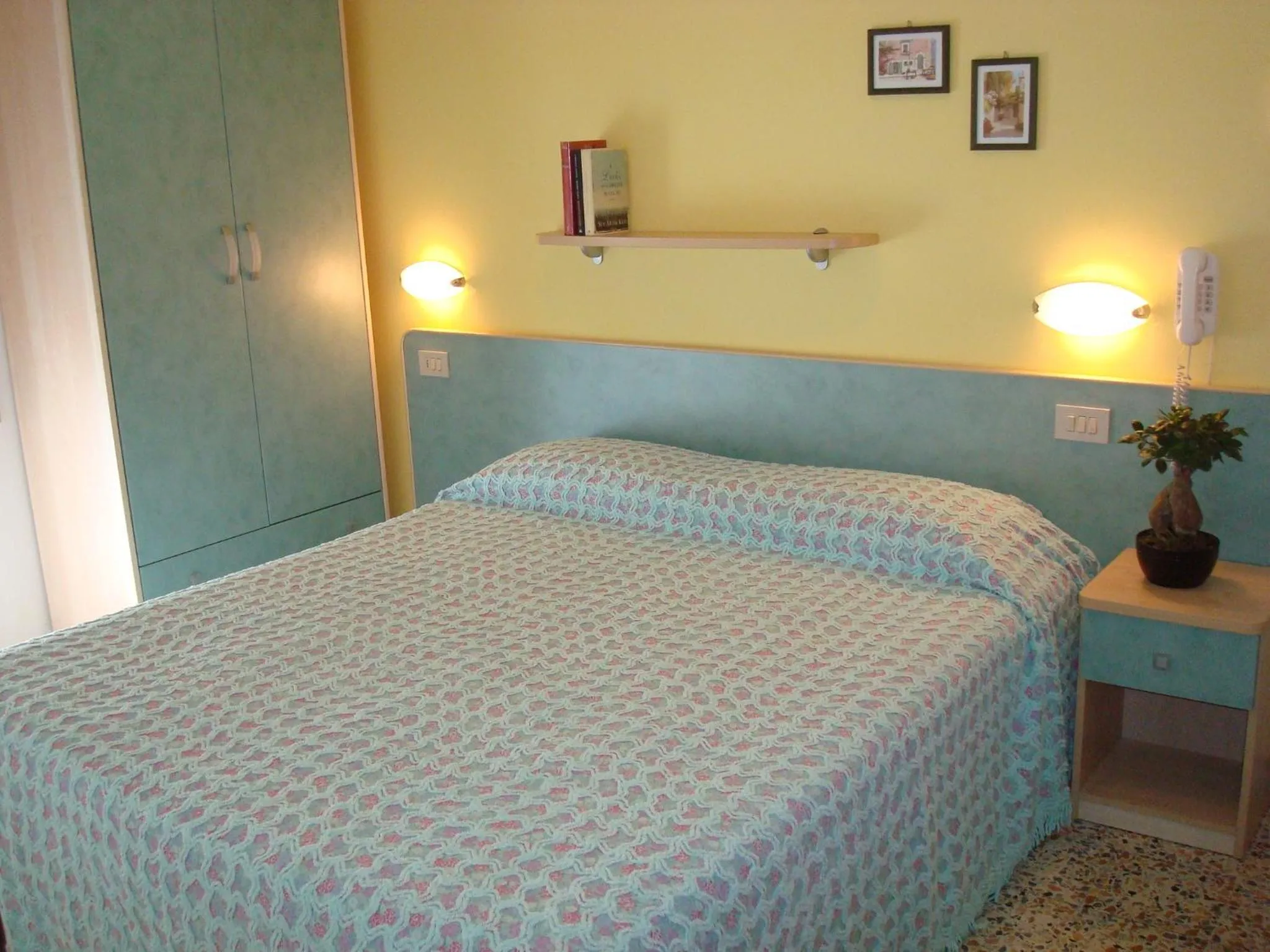 Bed in Hotel Villa Ersilia Rimini B&B