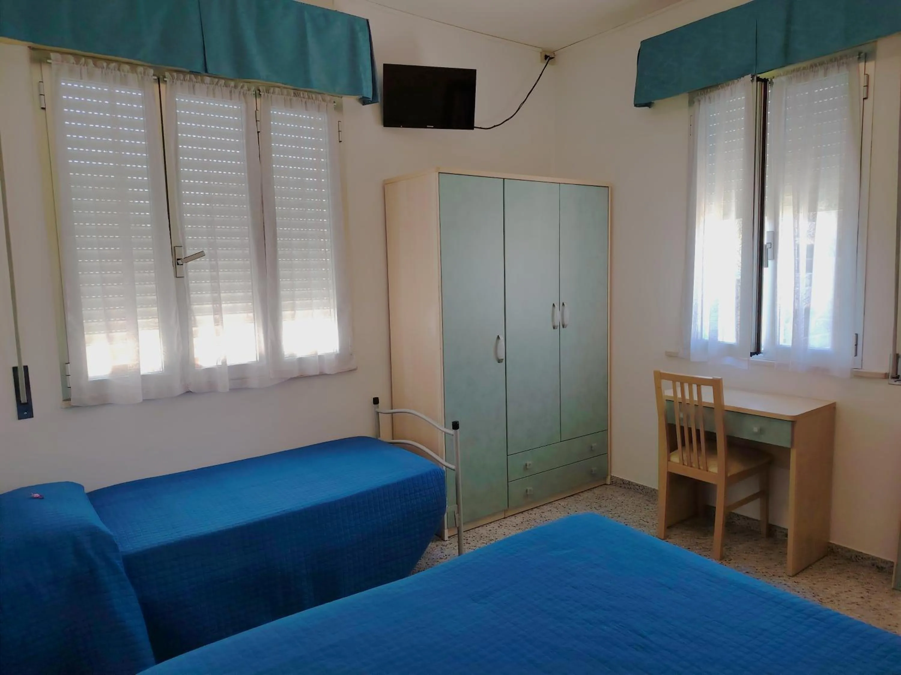 Photo of the whole room, Bed in Hotel Villa Ersilia Rimini B&B