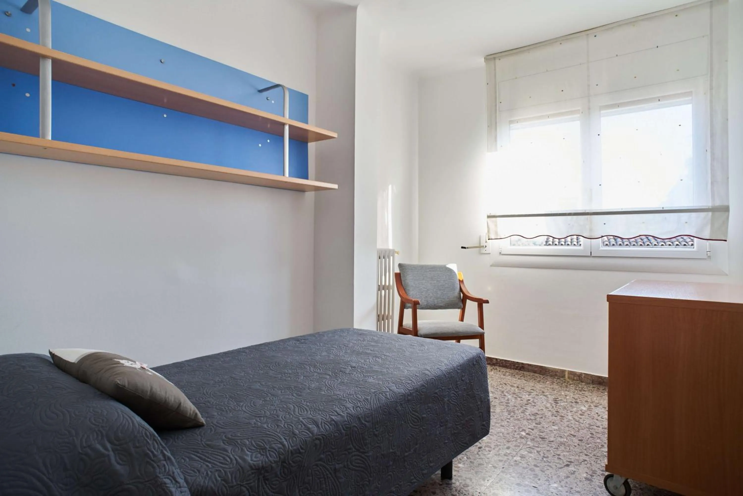 Photo of the whole room in Manresa Apartamentos Turísticos