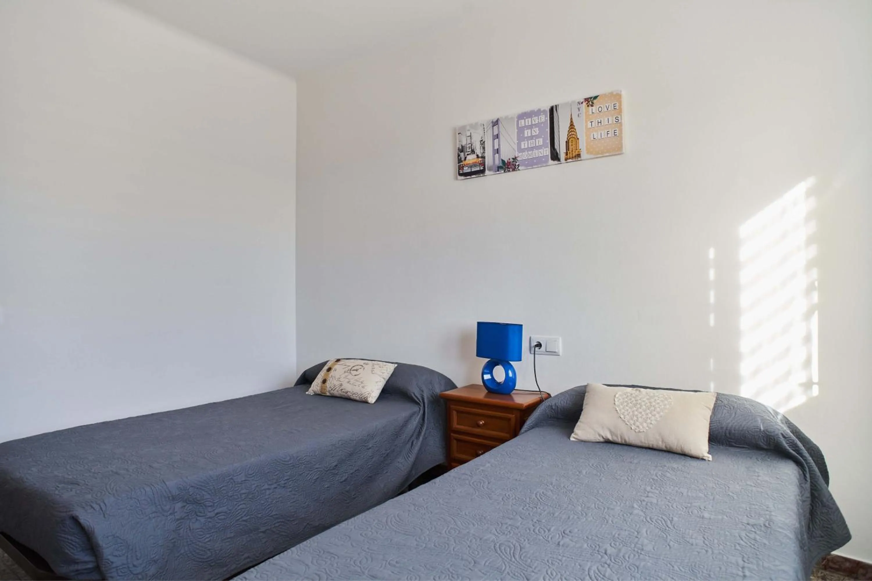 Bedroom, Bed in Manresa Apartamentos Turísticos