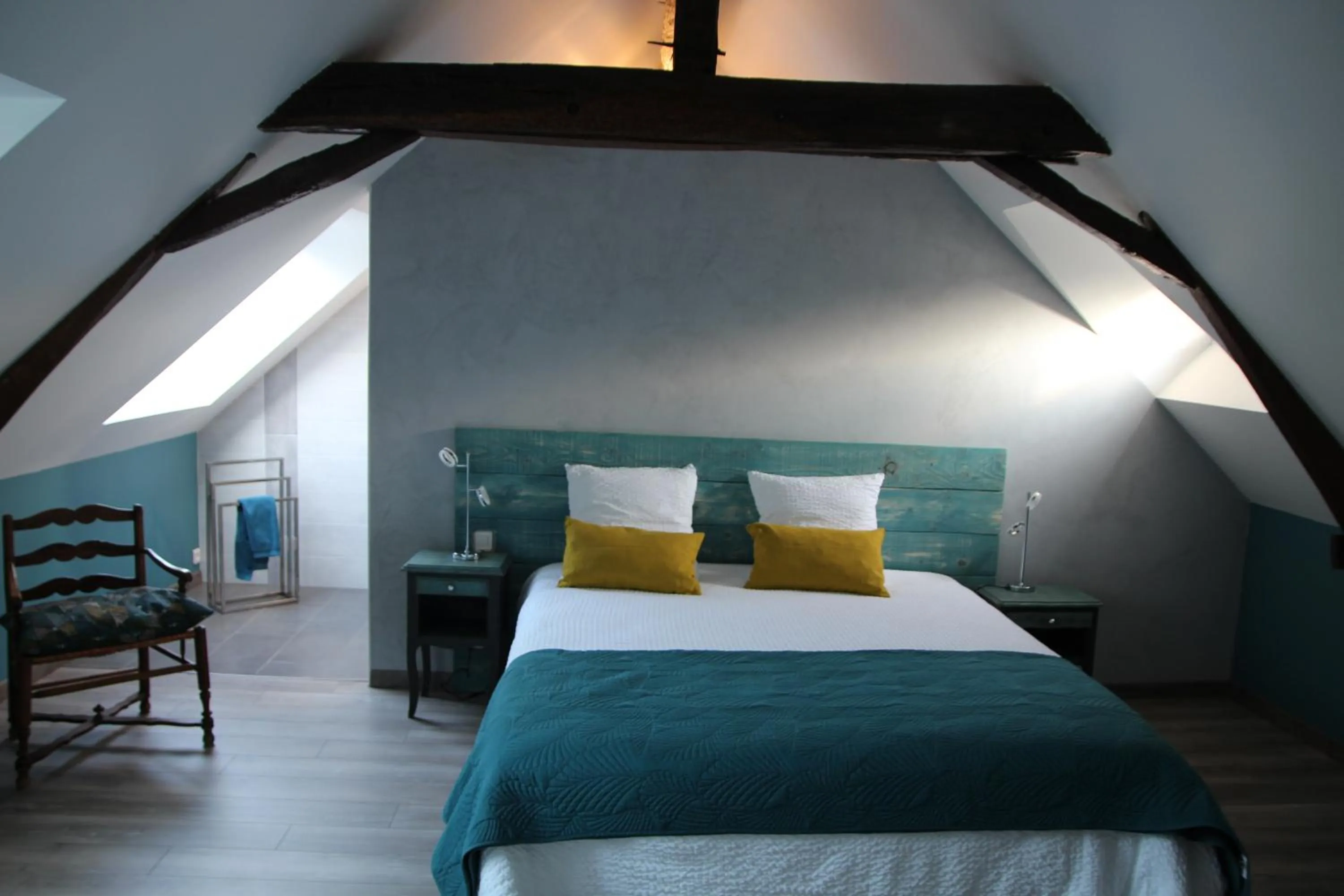 Bedroom, Bed in Métairie du Villiers