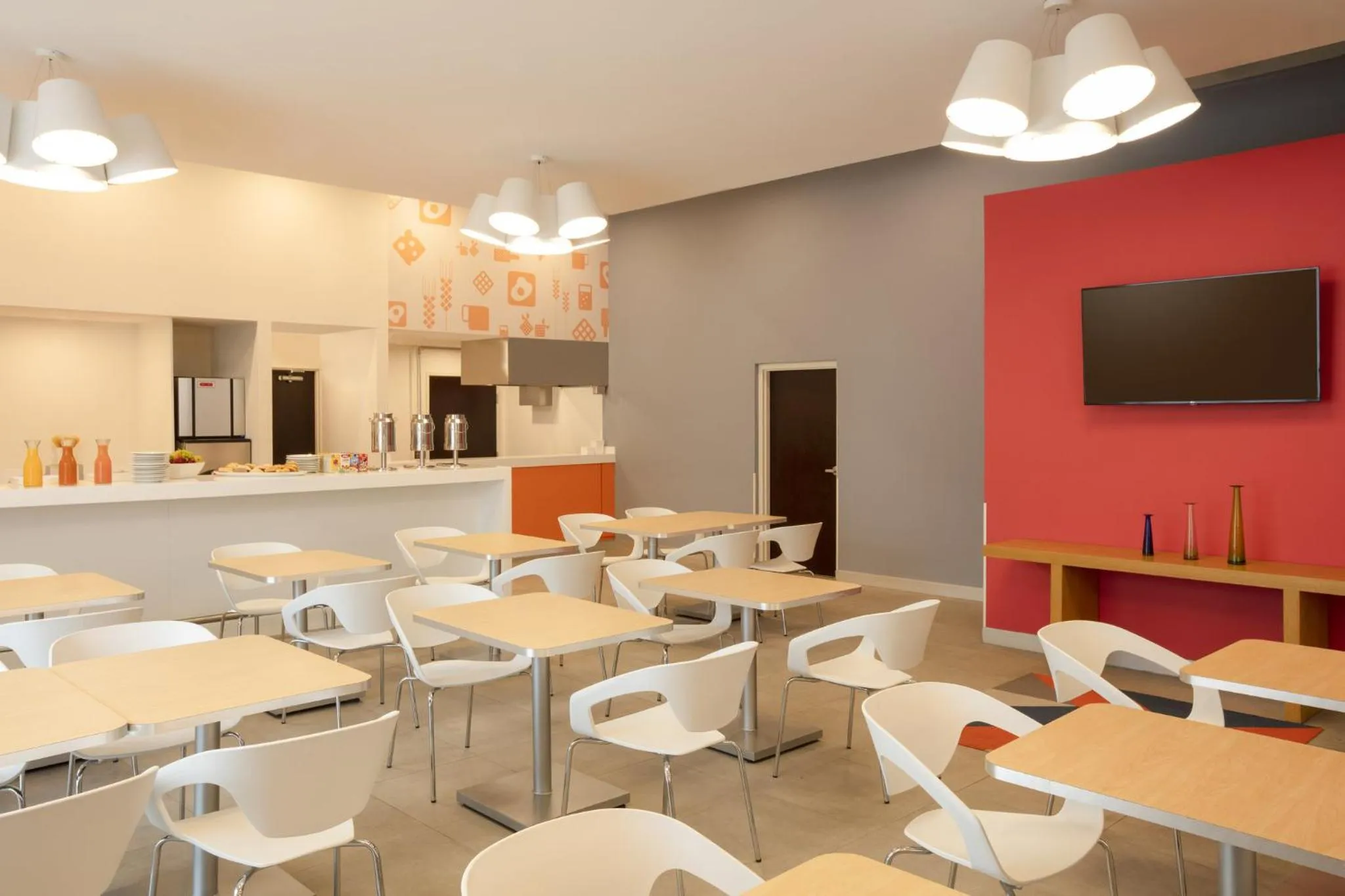 Breakfast in Fiesta Inn Express Monterrey Centro