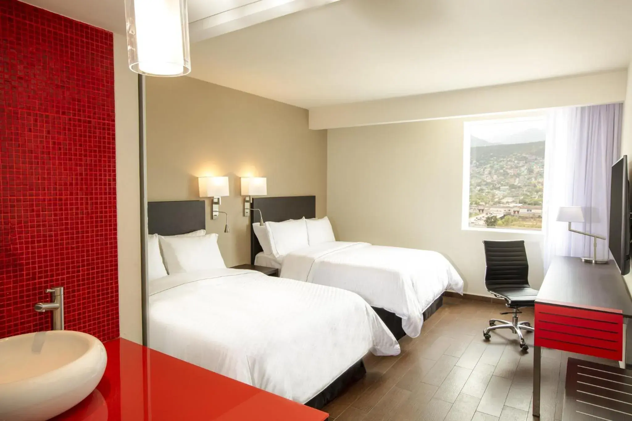 Superior Double Room - single occupancy in Fiesta Inn Express Monterrey Centro Superior Double Room - single occupancy in Fiesta Inn Express Monterrey Centro