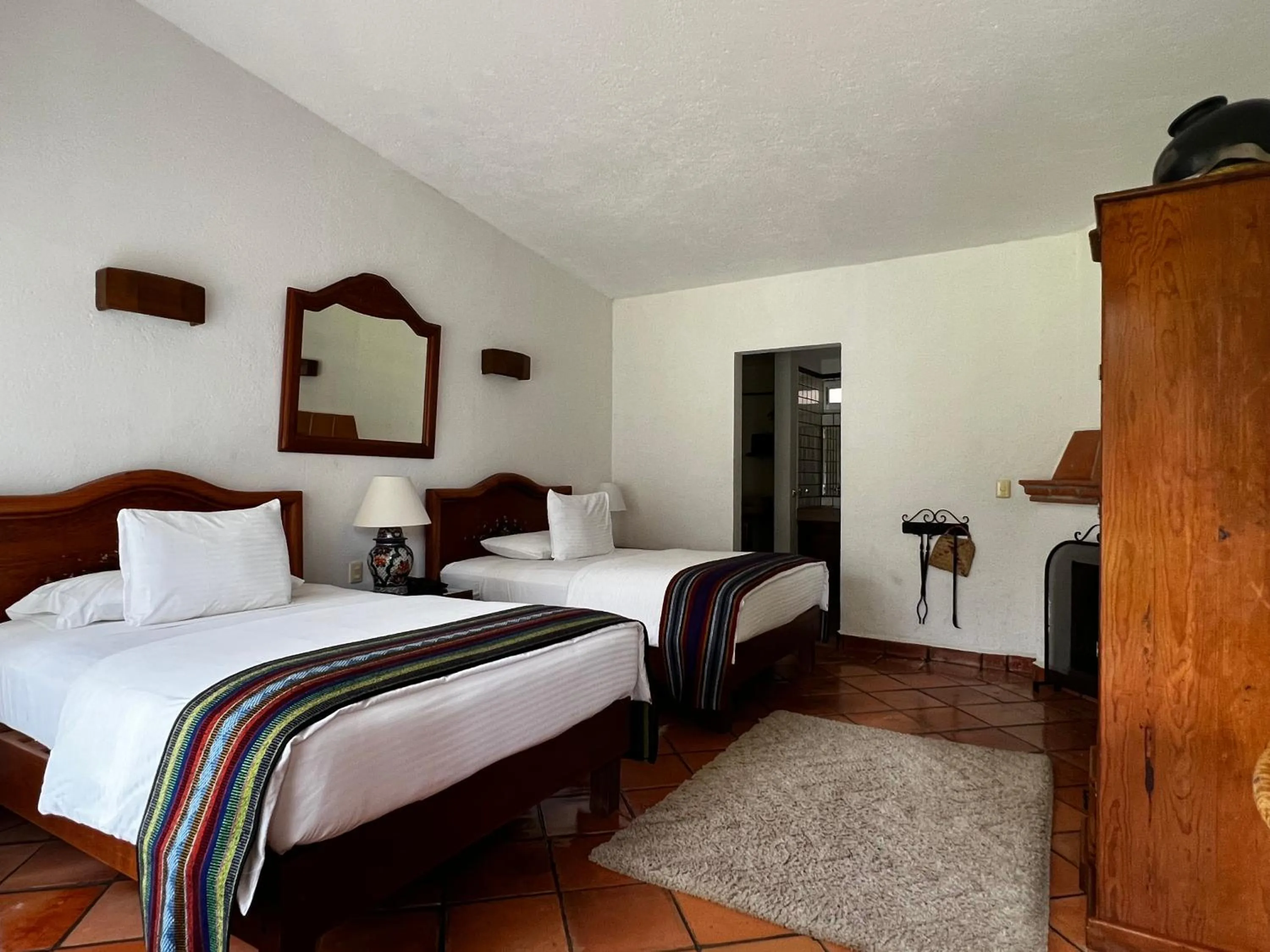 Photo of the whole room, Bed in Casa Bugambilia, Un Pequeño Hotel en Tepoztlán