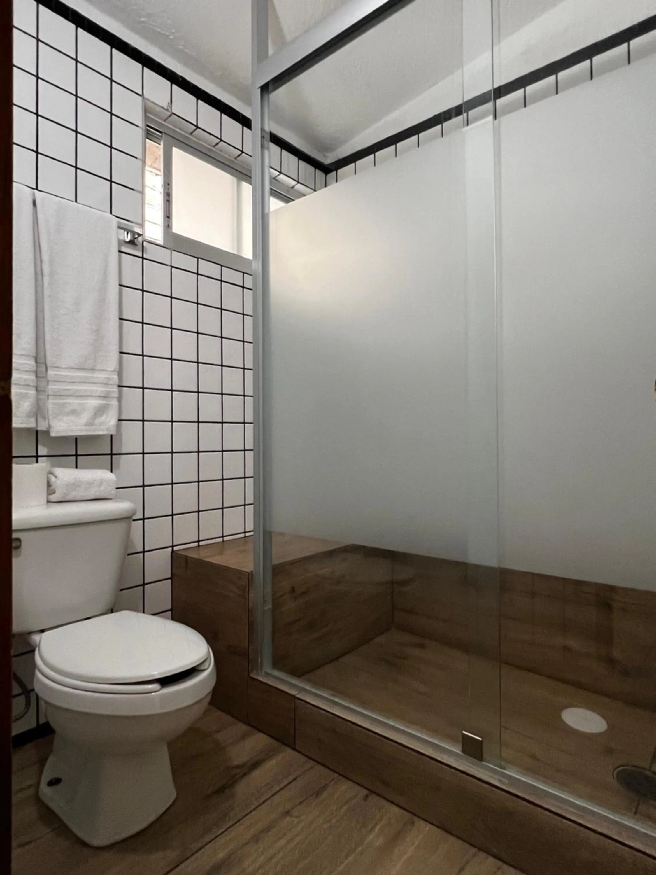 Shower in Casa Bugambilia, Un Pequeño Hotel en Tepoztlán