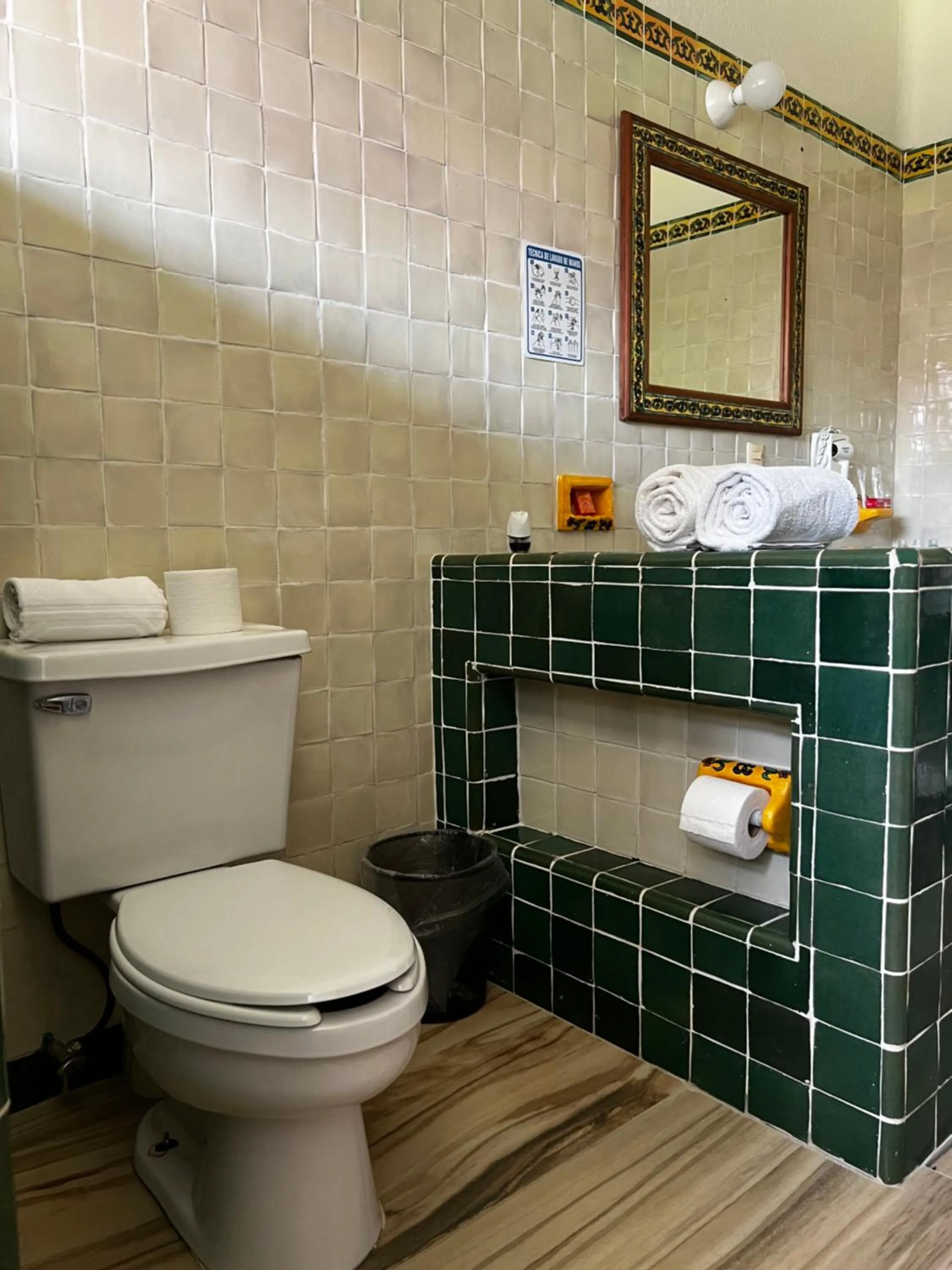 Bathroom in Casa Bugambilia, Un Pequeño Hotel en Tepoztlán