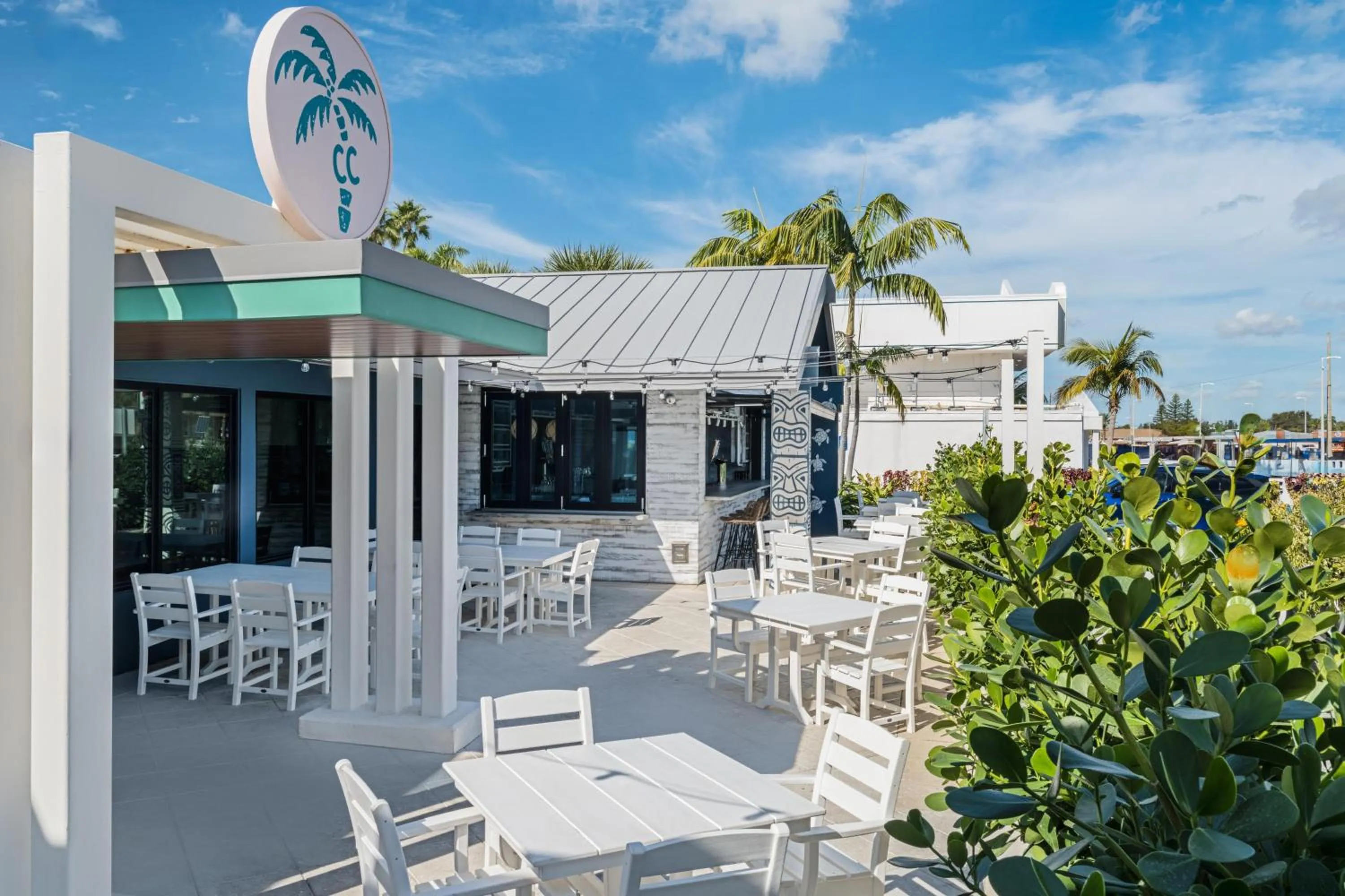 Lounge or bar in Hilton Garden Inn St. Pete Beach, FL