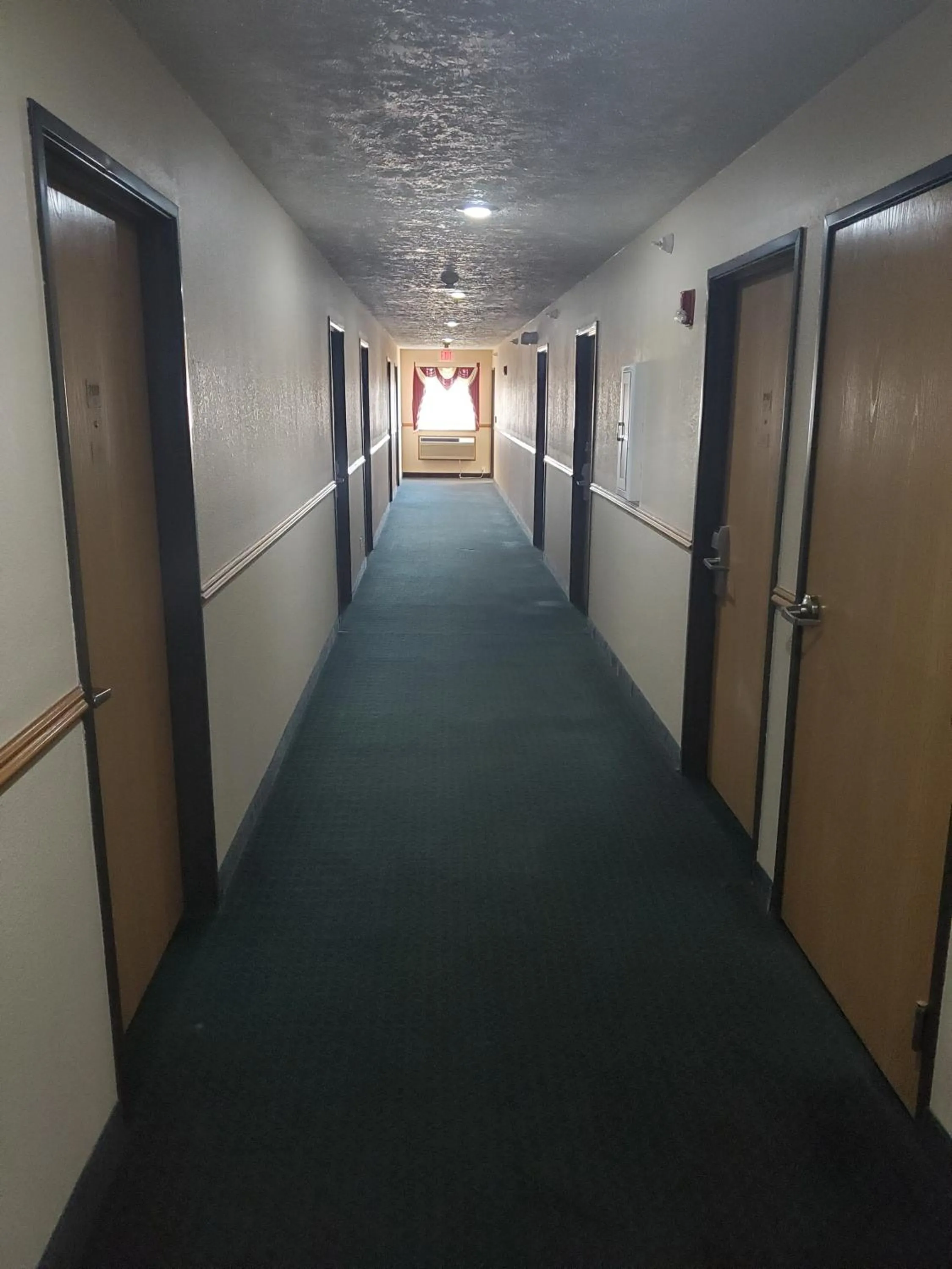 Lobby or reception in Super 7 Inn Tecumseh