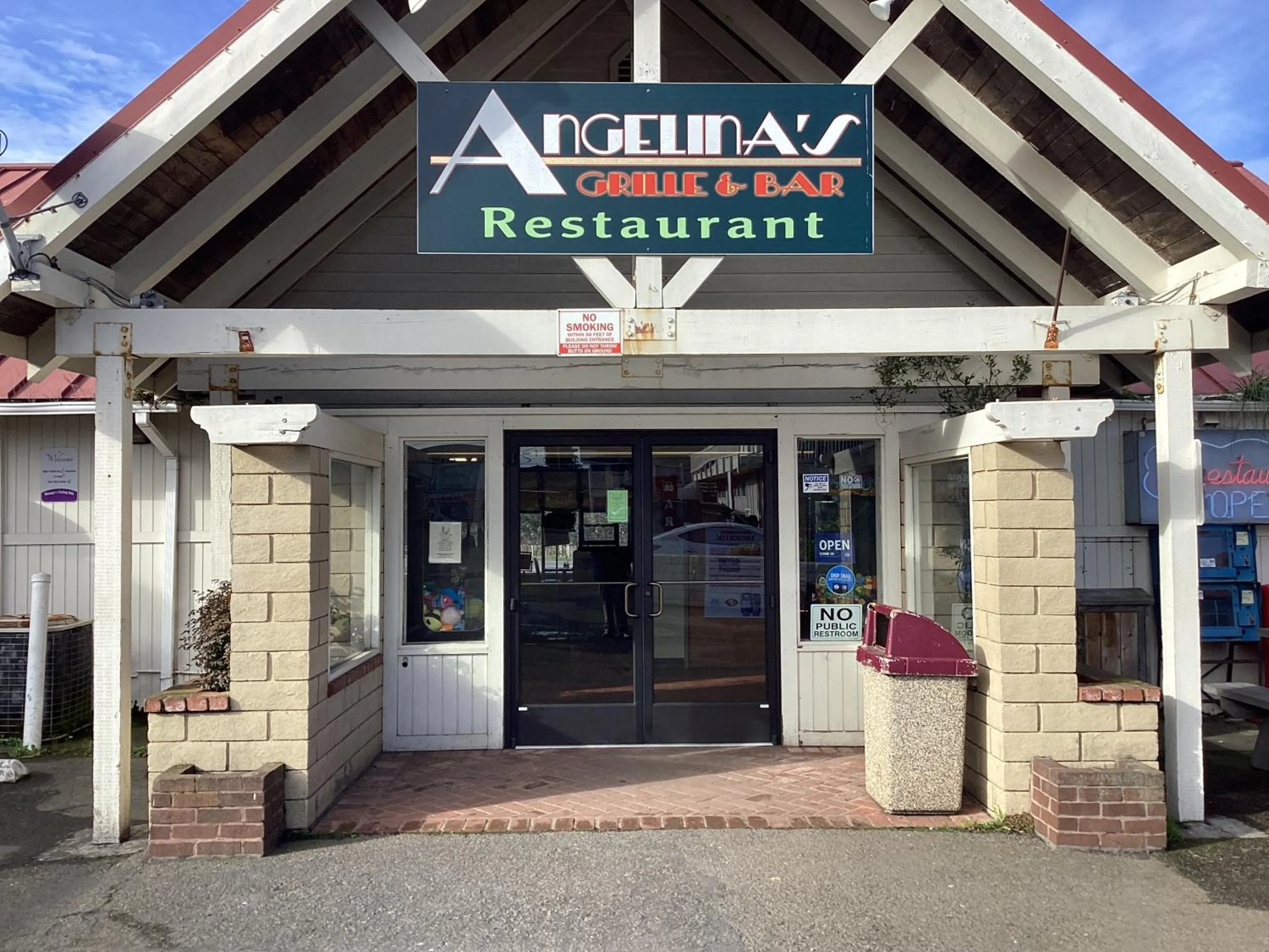 Restaurant/places to eat in Motel 6 Fort Bragg, CA