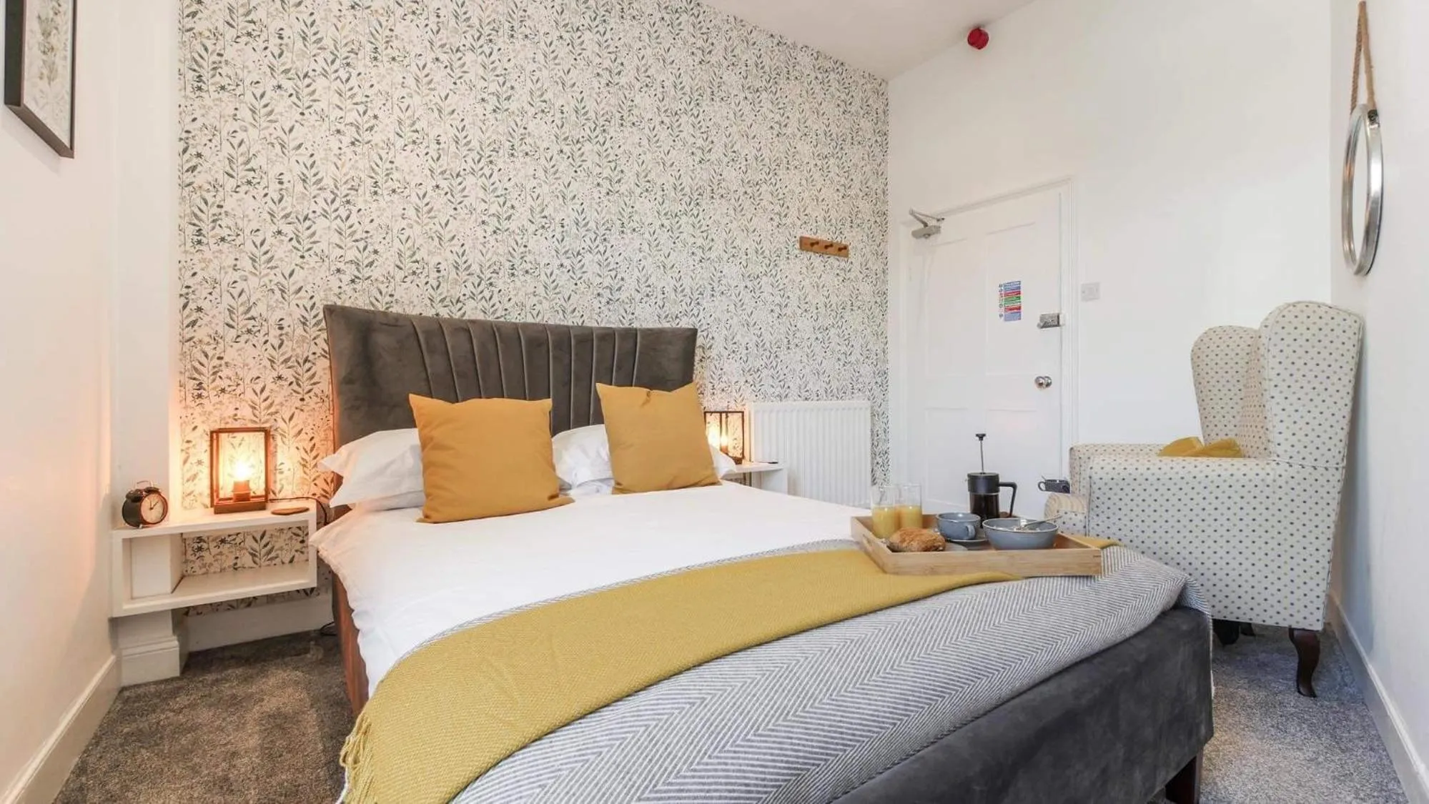 Bed in The Greenhead Hotel