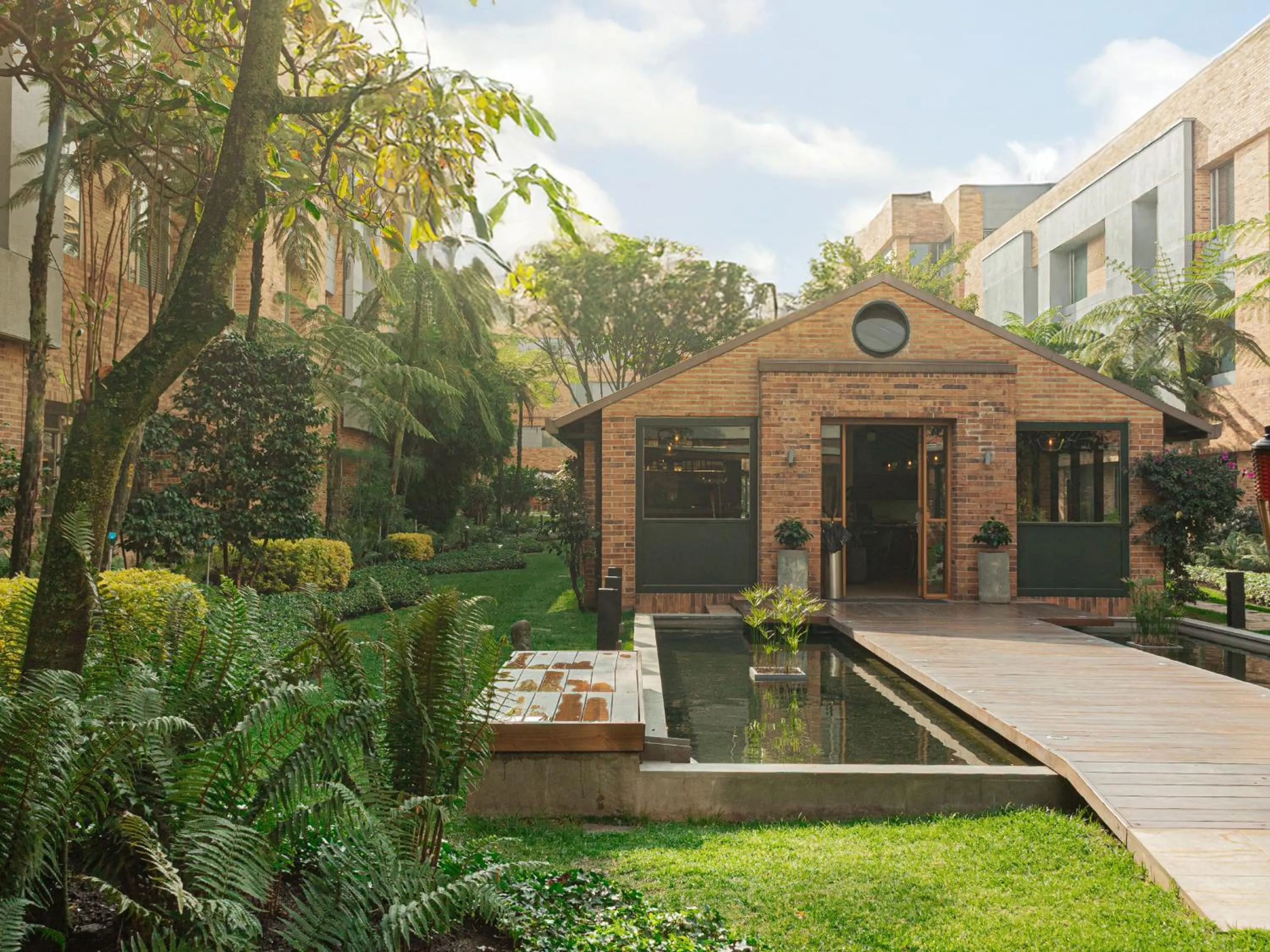 Restaurant/places to eat in Hotel Habitel Prime