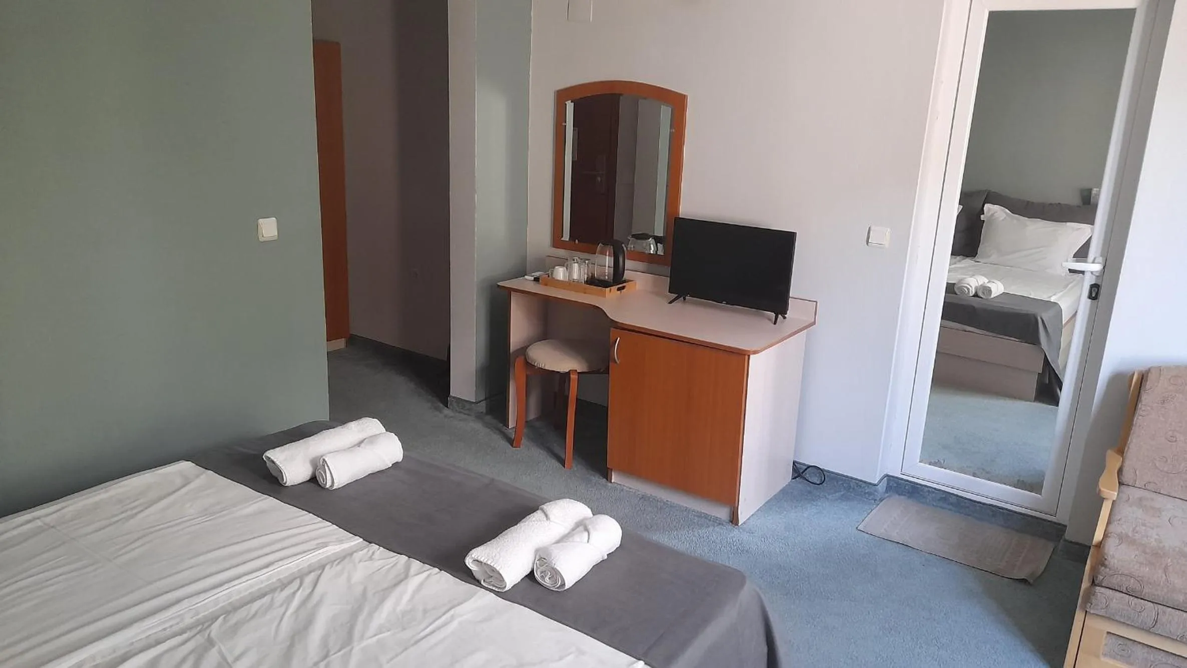 Photo of the whole room, Bed in Family Hotel Saga