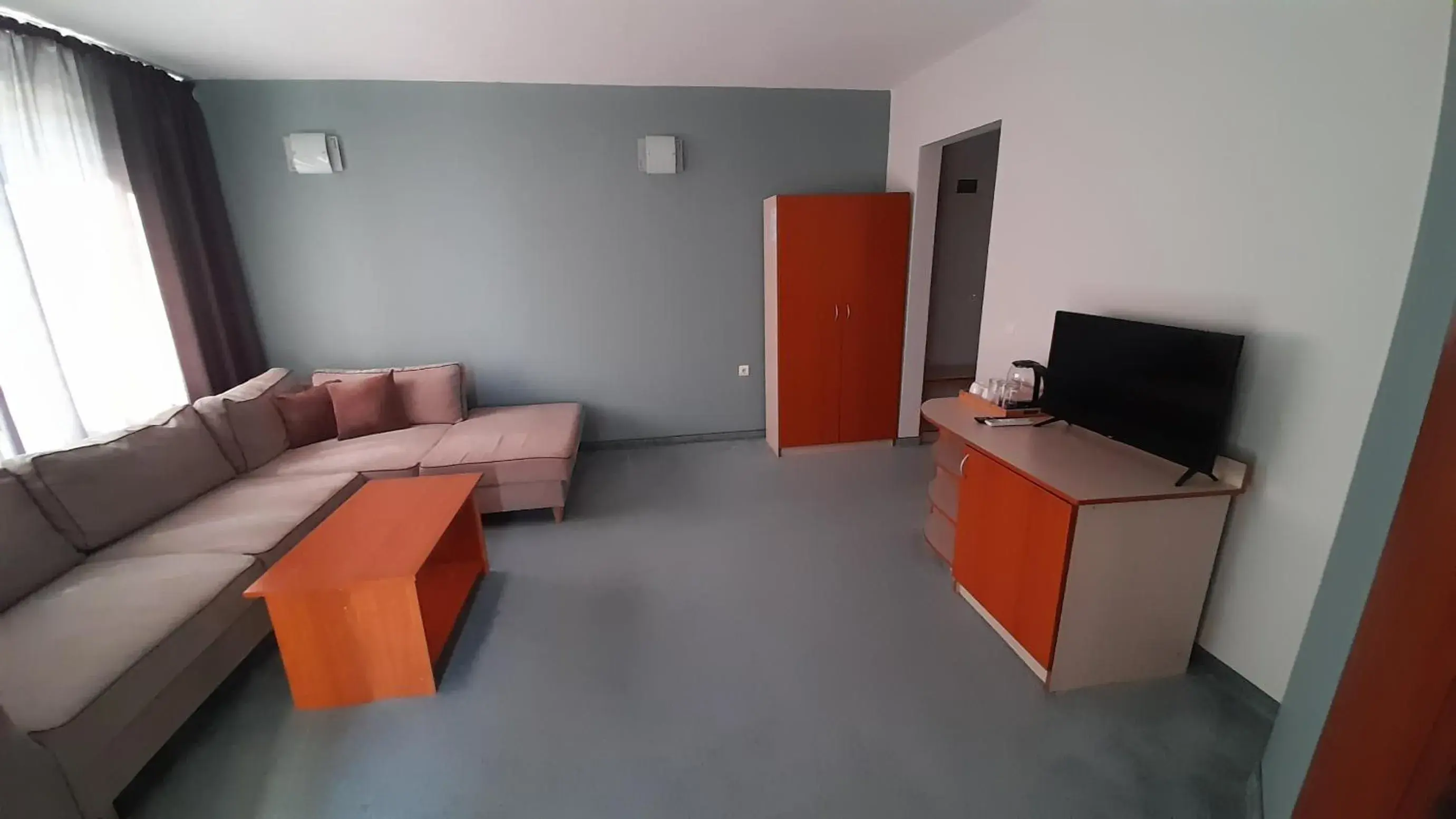 One-Bedroom Suite with Balcony in Family Hotel Saga One-Bedroom Suite with Balcony in Family Hotel Saga